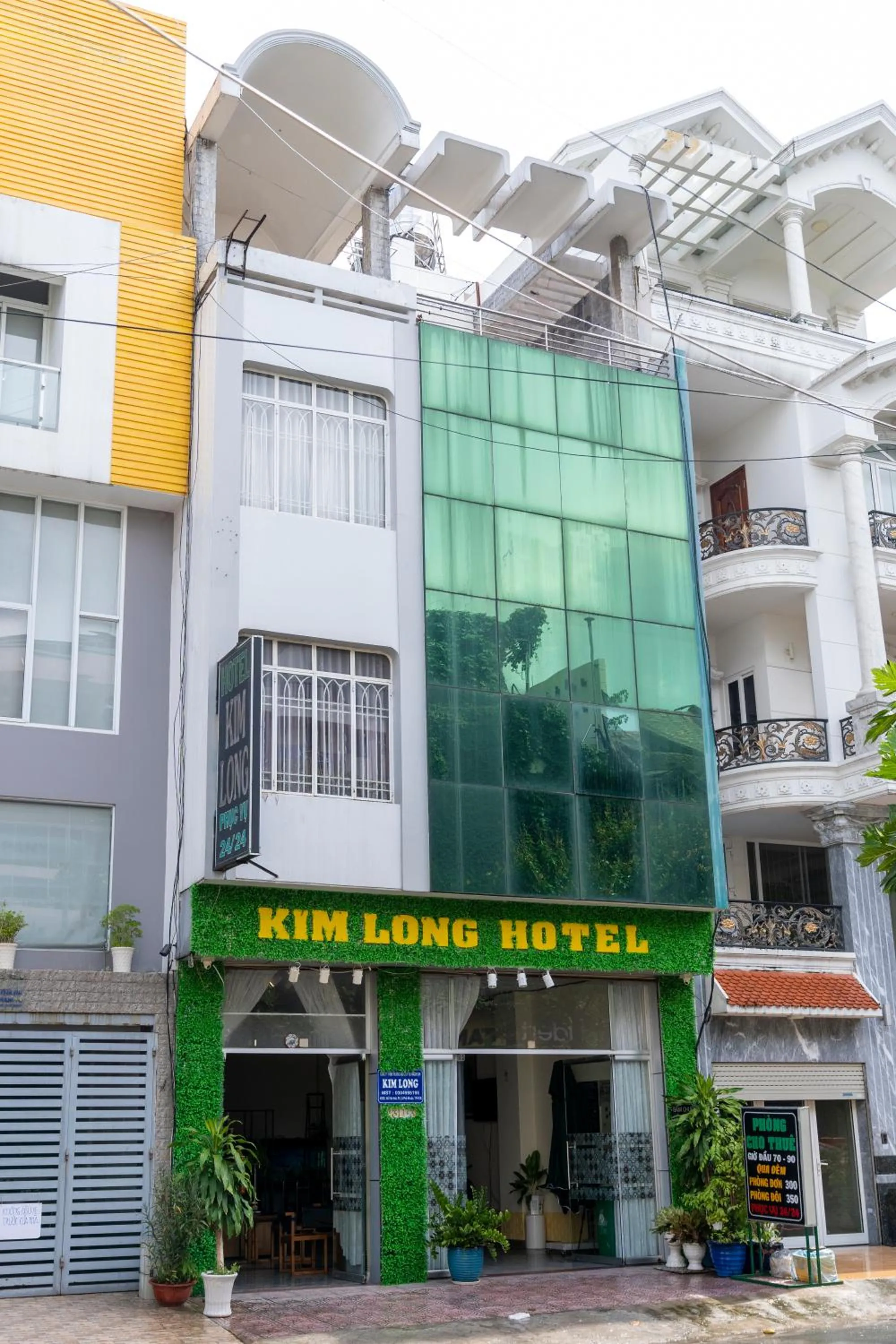 Property building in Aqua Kim Long Hotel