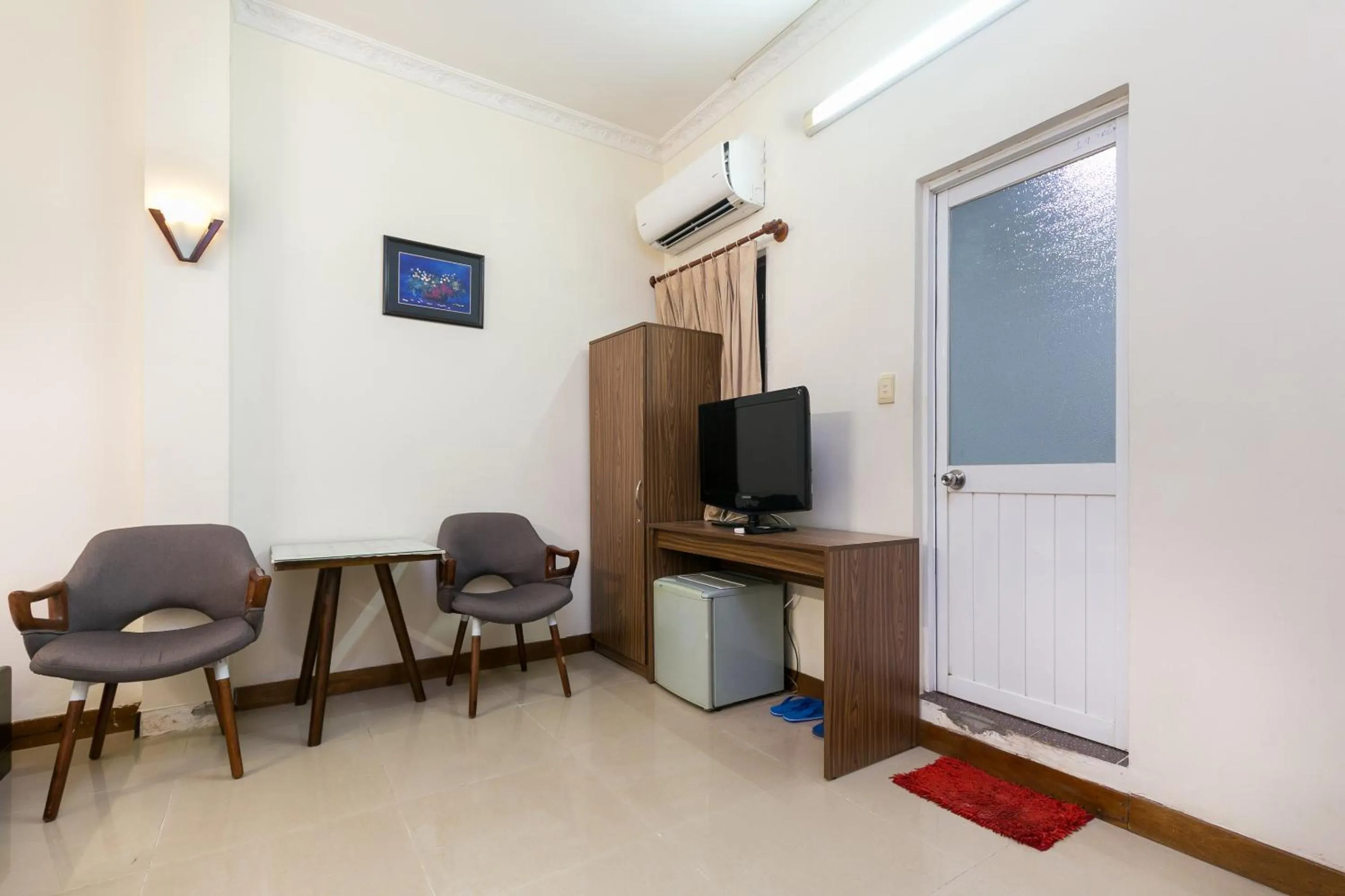 TV and multimedia in Aqua Kim Long Hotel