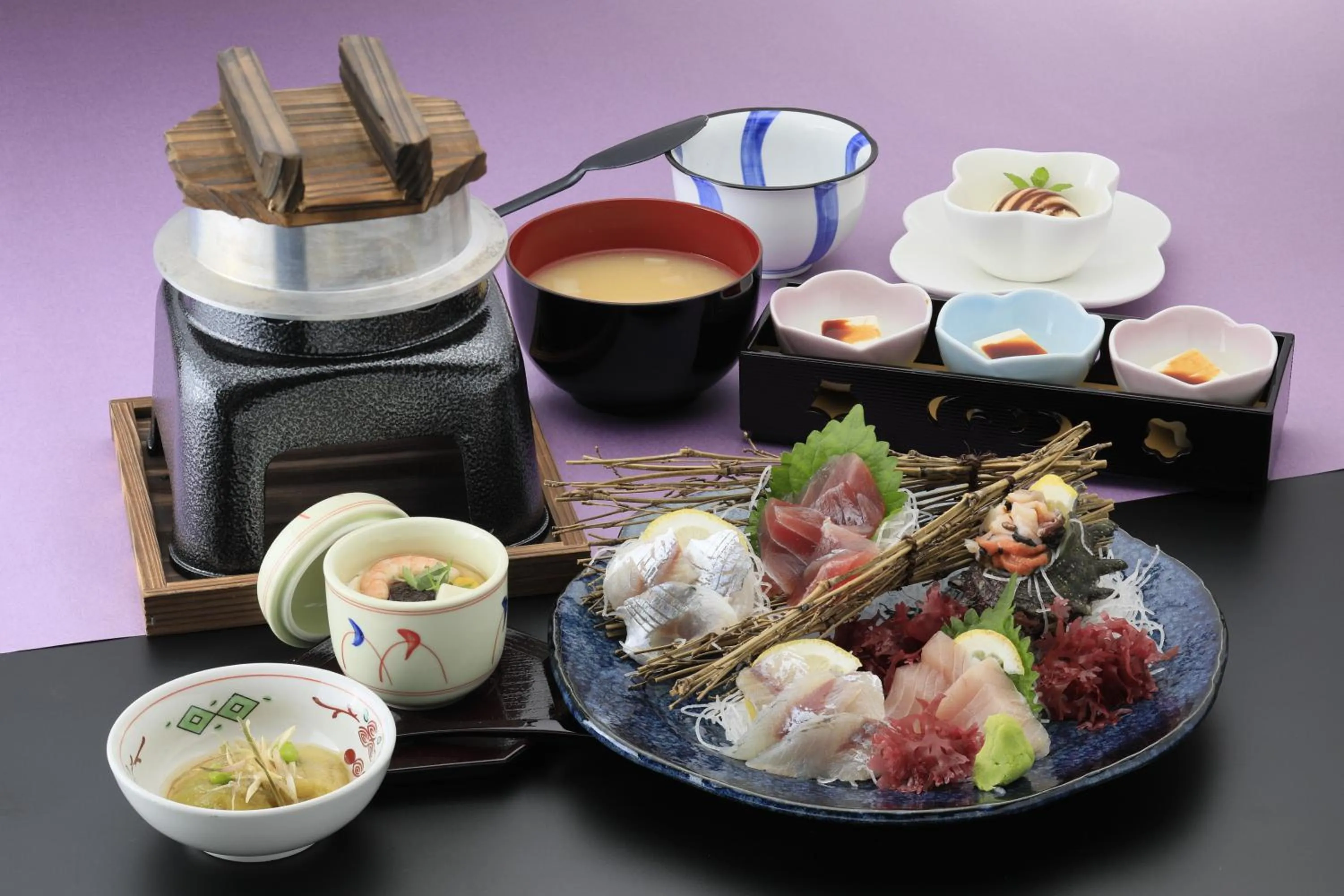 Dinner in Sundance Resort Izukogen ANNEX