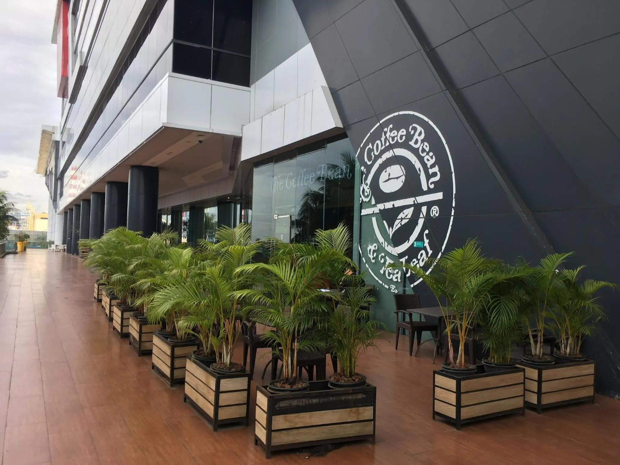 Restaurant/places to eat in Grandboutique-Inn