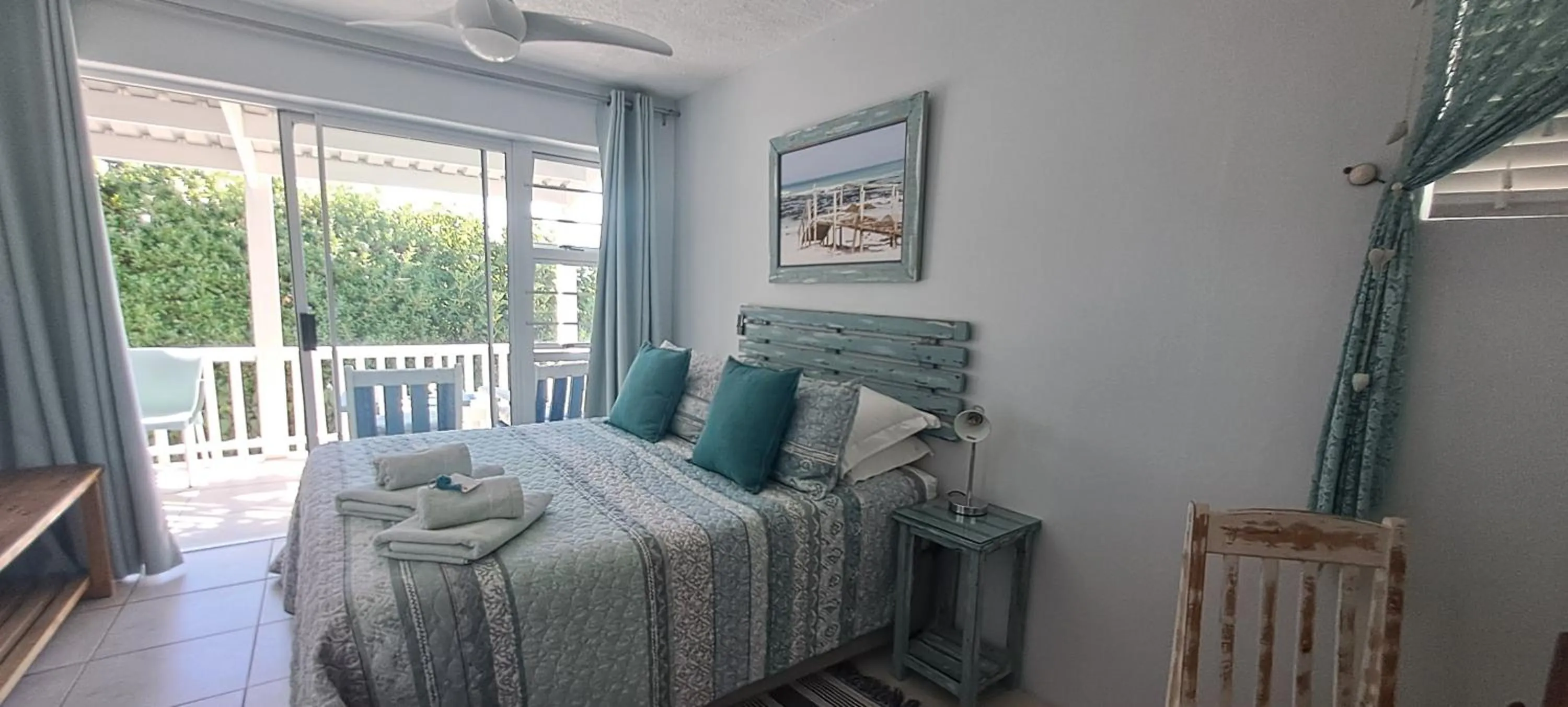 Bed in Amazing Grace B&B