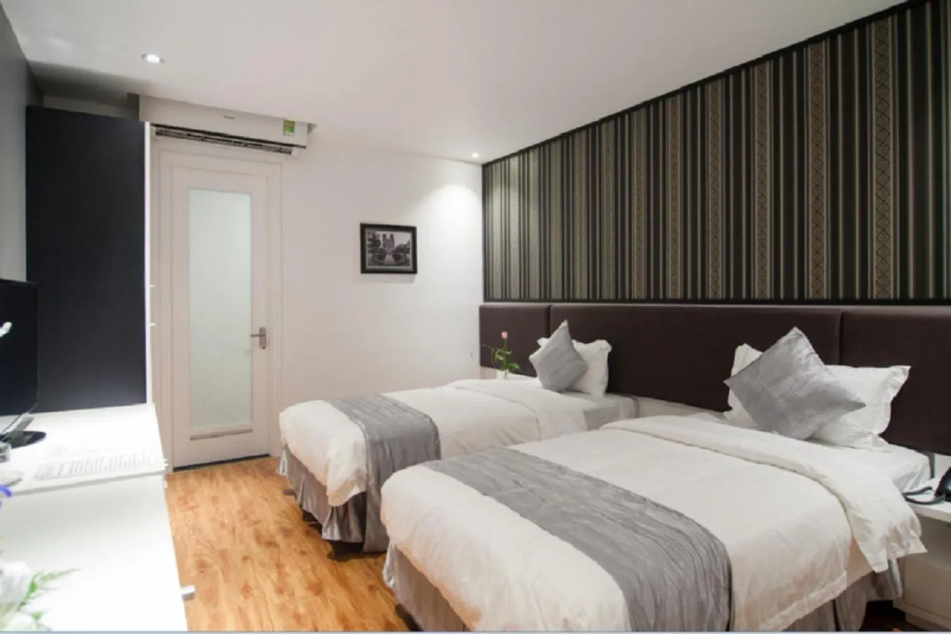 Bed in Riverside Boutique Hotel