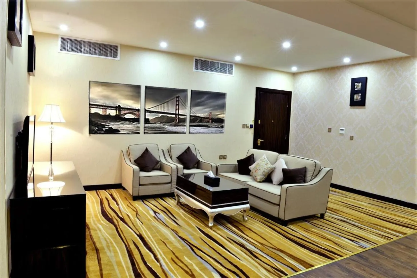 Living room in Al Muhaidb Residence Al Ahsa