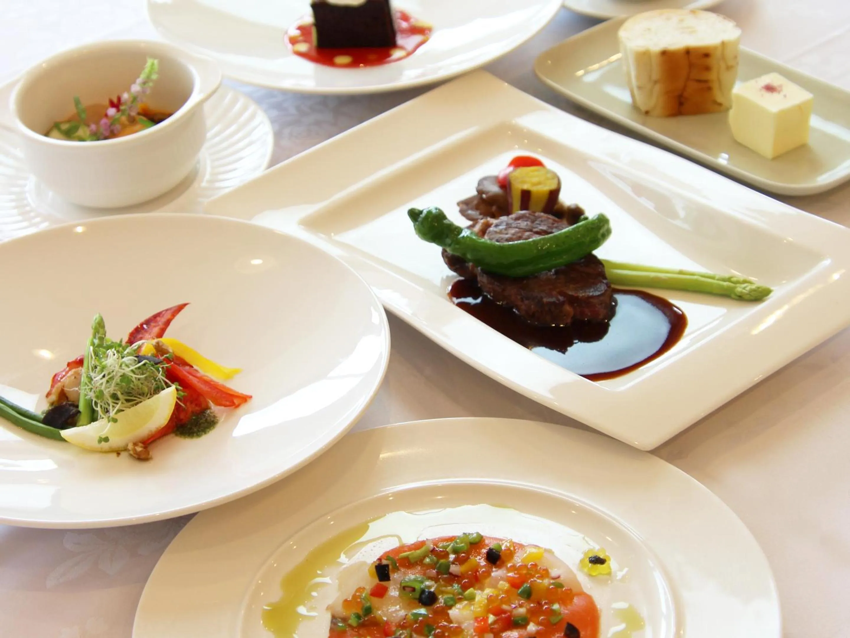 Restaurant/places to eat in Hotel BELLMARE ホテルベルマーレ