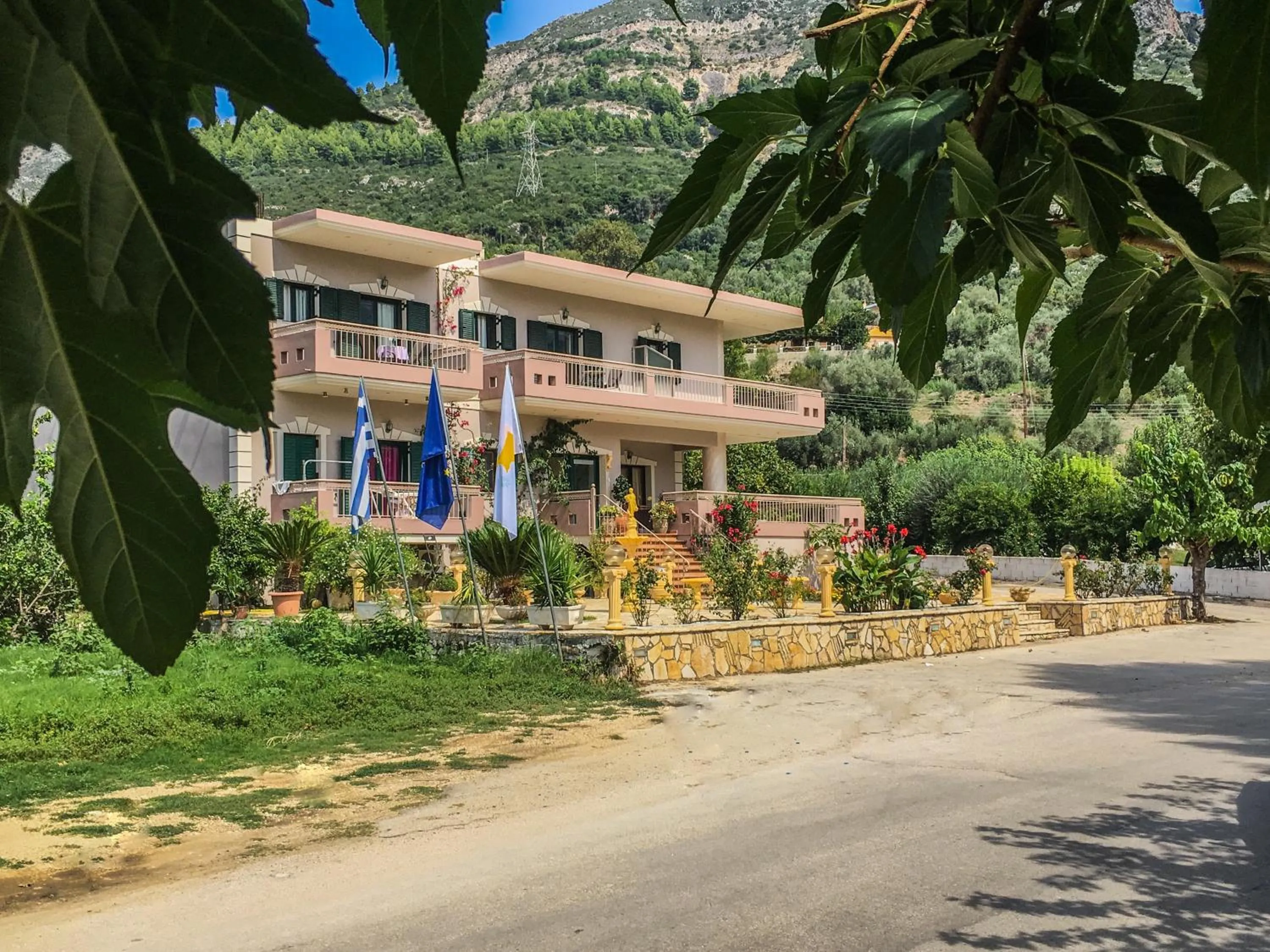 Facade/entrance in Acheron Springs-Markou Ilias
