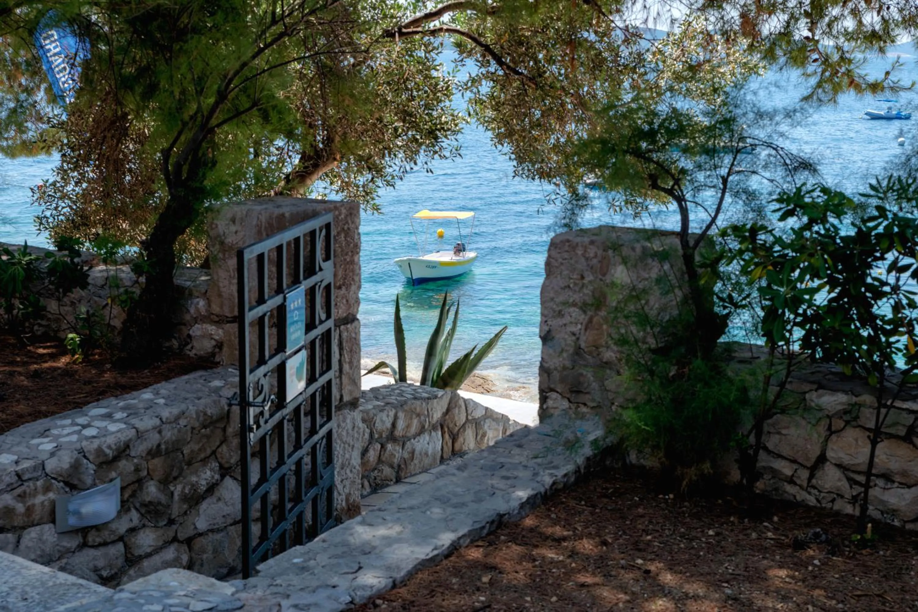 Day in Pine Beach Villa