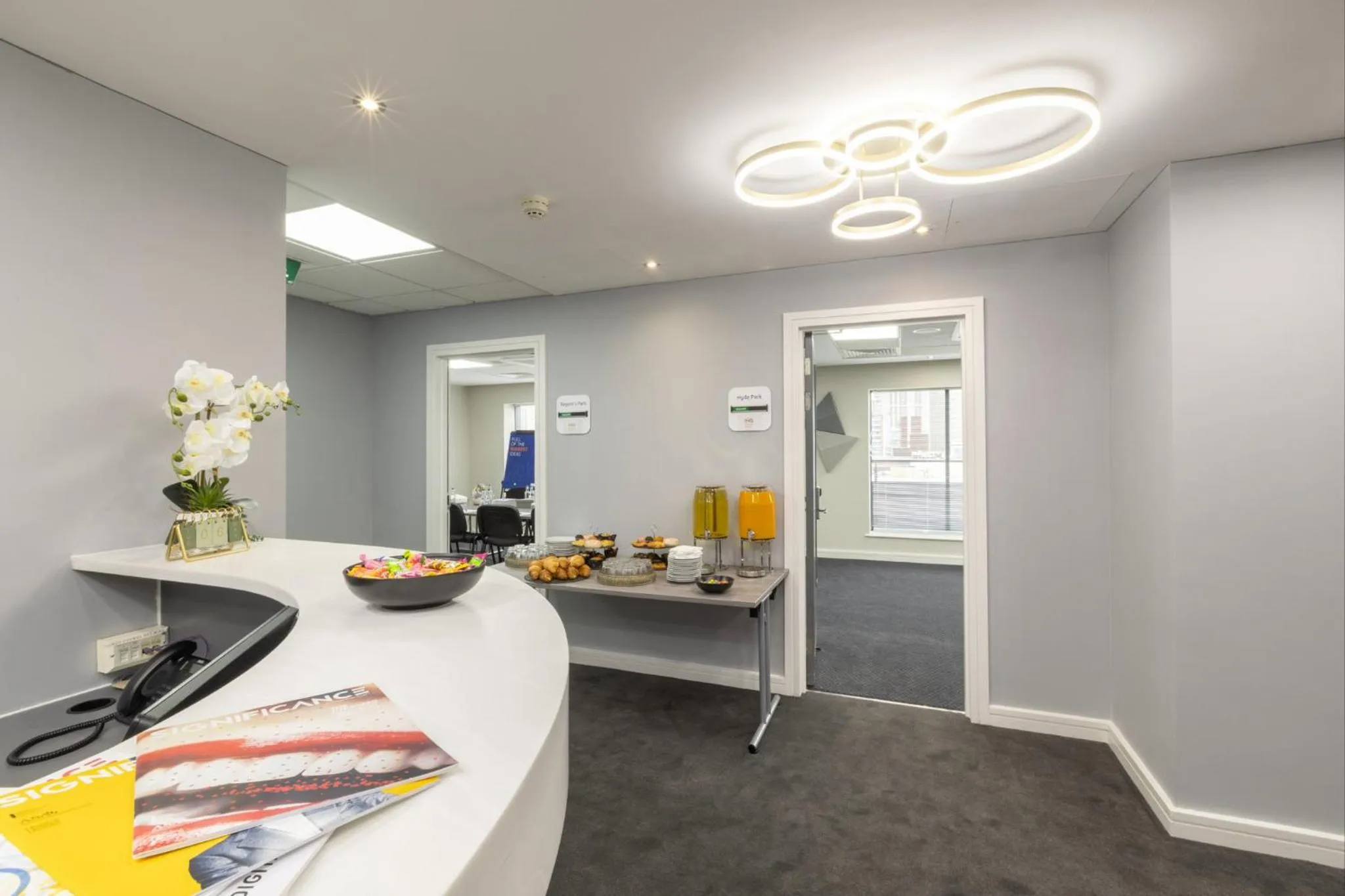 Meeting/conference room in Holiday Inn Express London Croydon by IHG