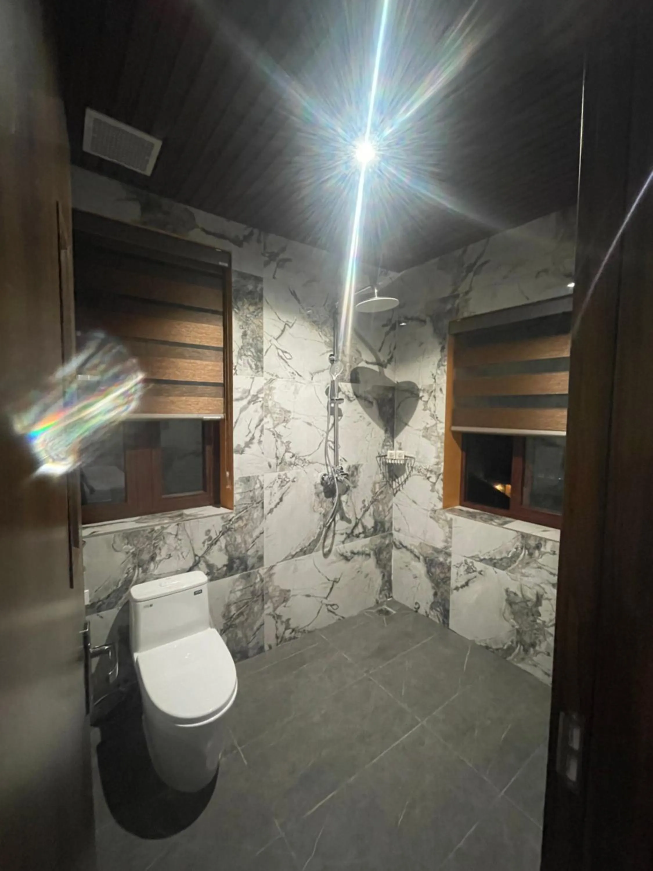 Bathroom in Tam Coc Mountain View Homestay