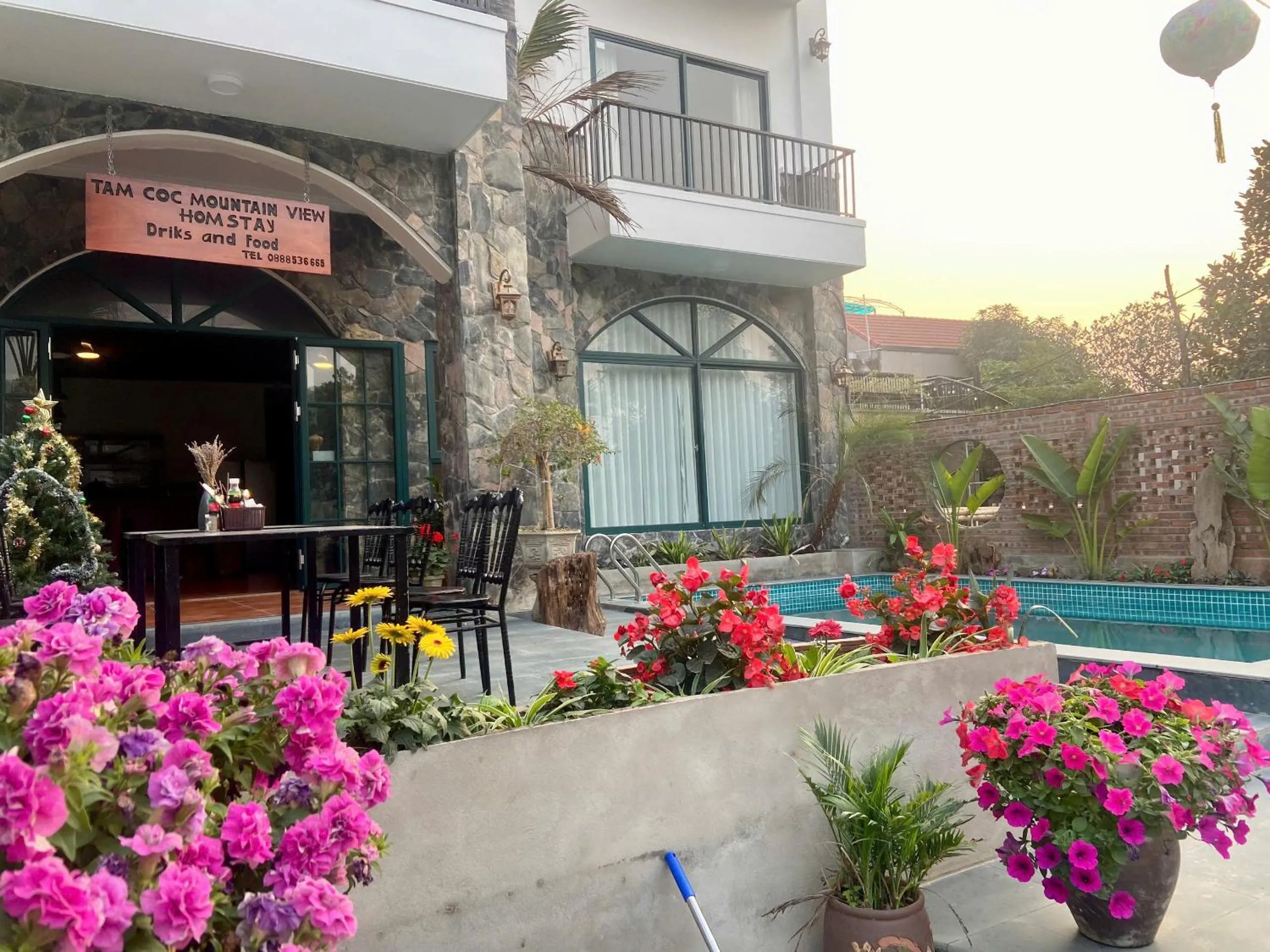 Property building in Tam Coc Mountain View Homestay
