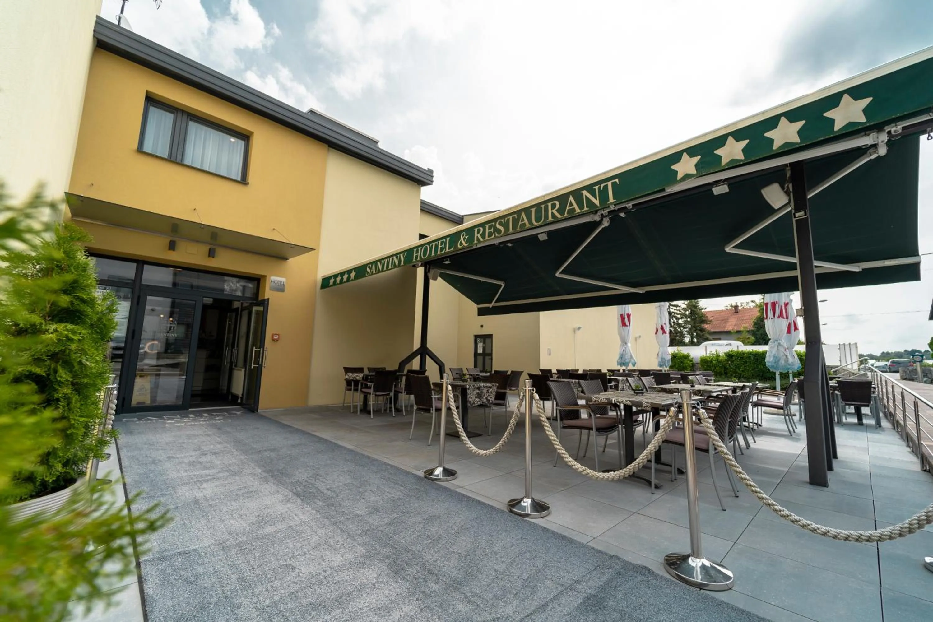 Property building in Hotel Santiny