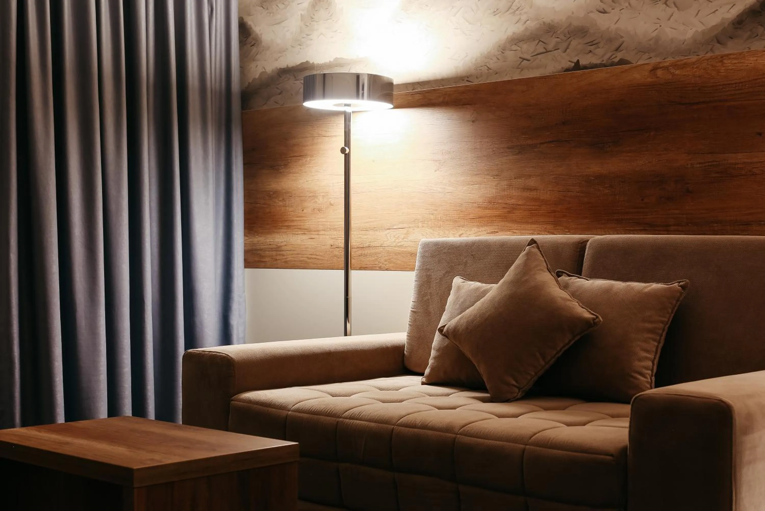 Seating area in Hotel Santiny