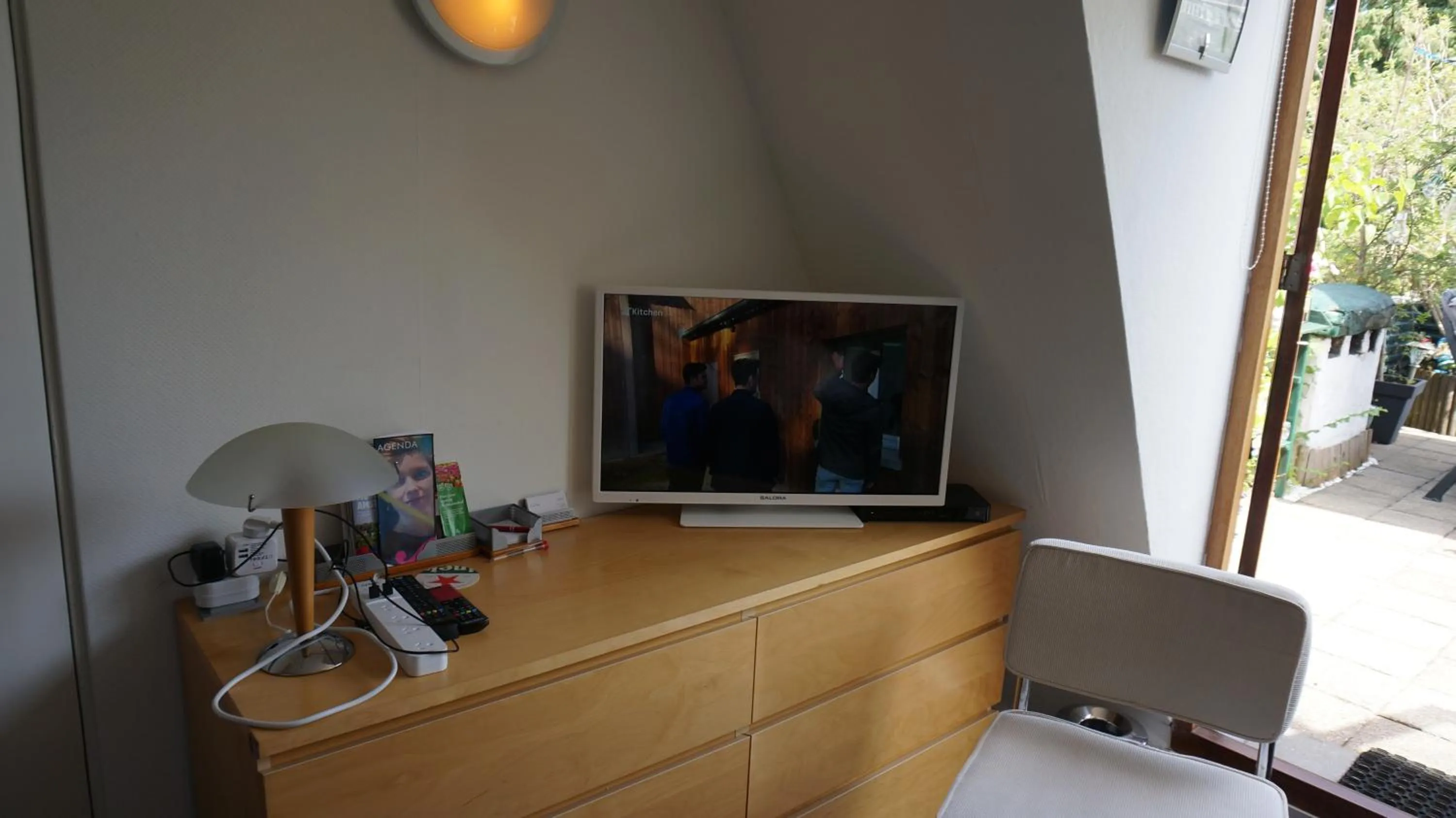 TV and multimedia in Amsterdam Roof Terrace B&B