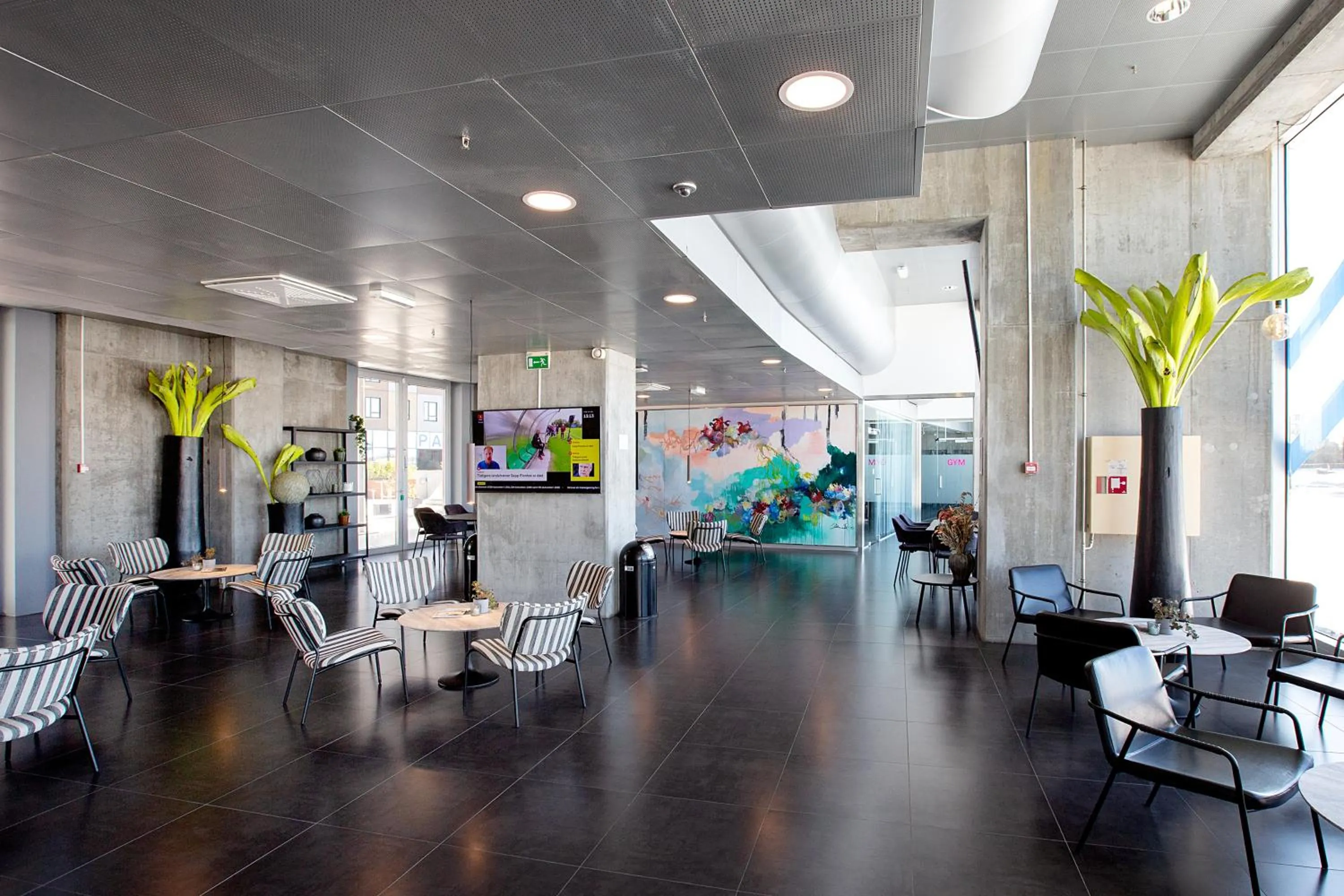 Communal lounge/ TV room in Cabinn Metro