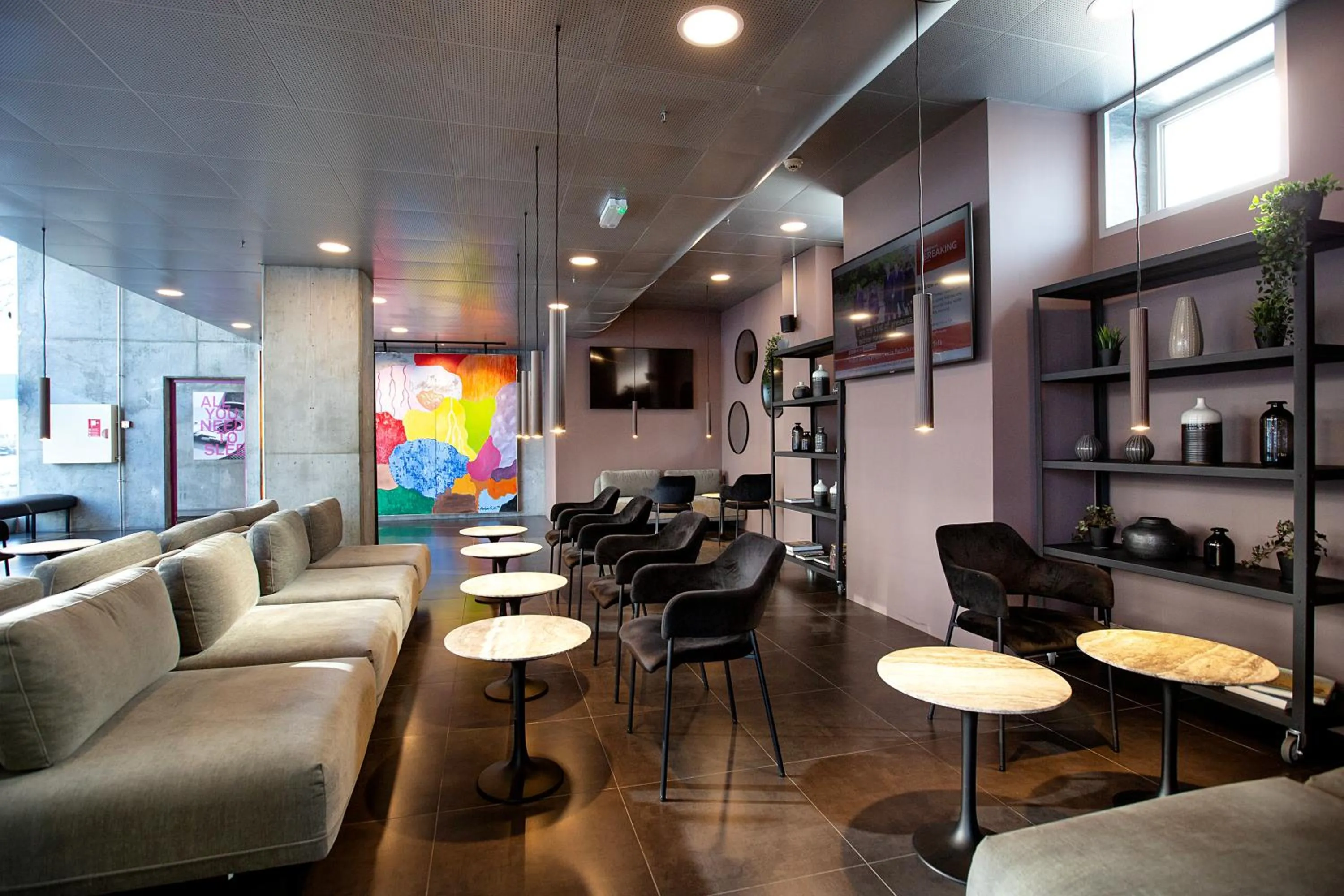 Communal lounge/ TV room in Cabinn Metro