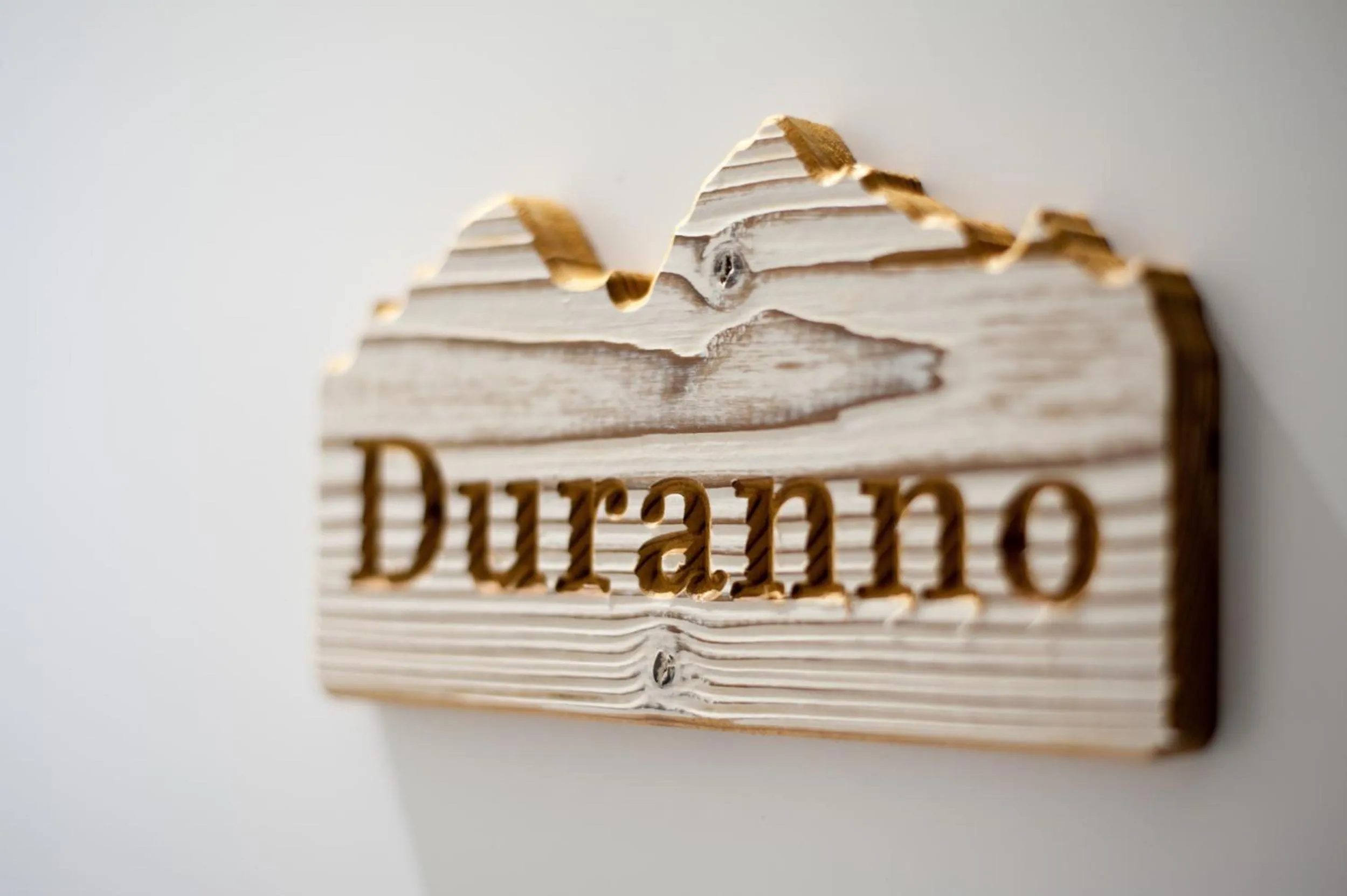 Decorative detail in Dimora Al Bivacco