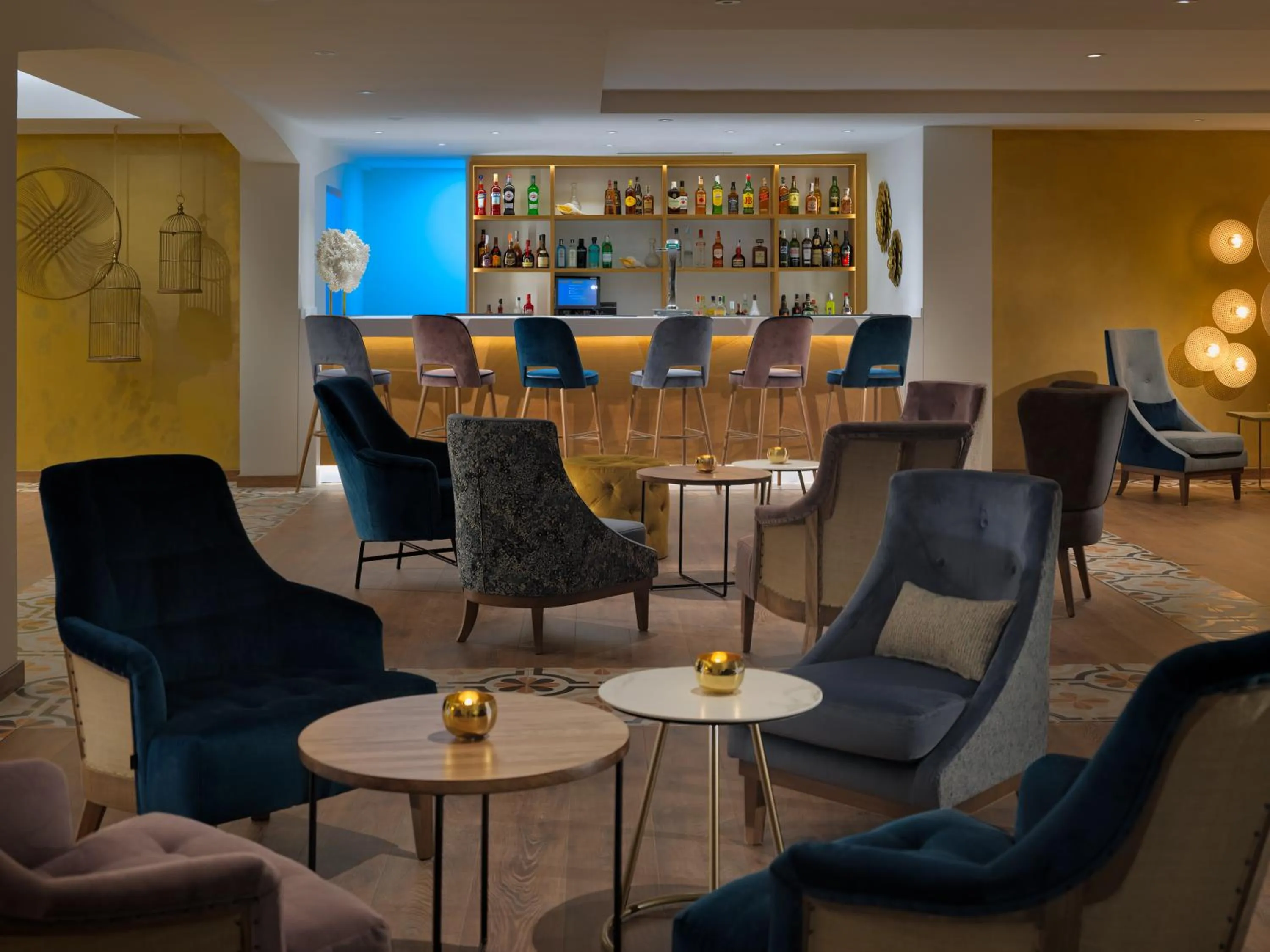Lounge or bar in H10 Ocean Dunas - Adults Only