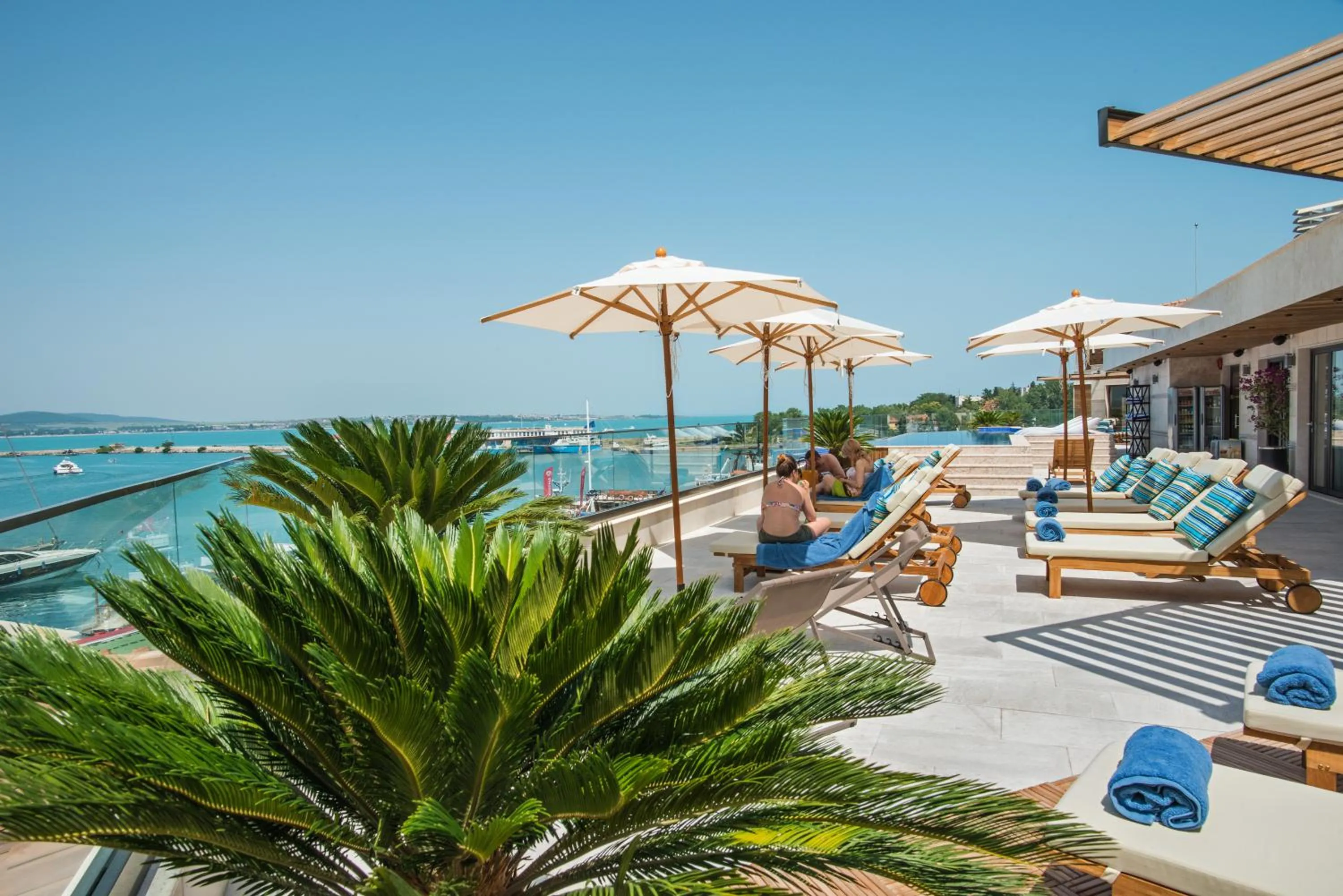 Swimming pool in Blu Bay Hotel Sozopol