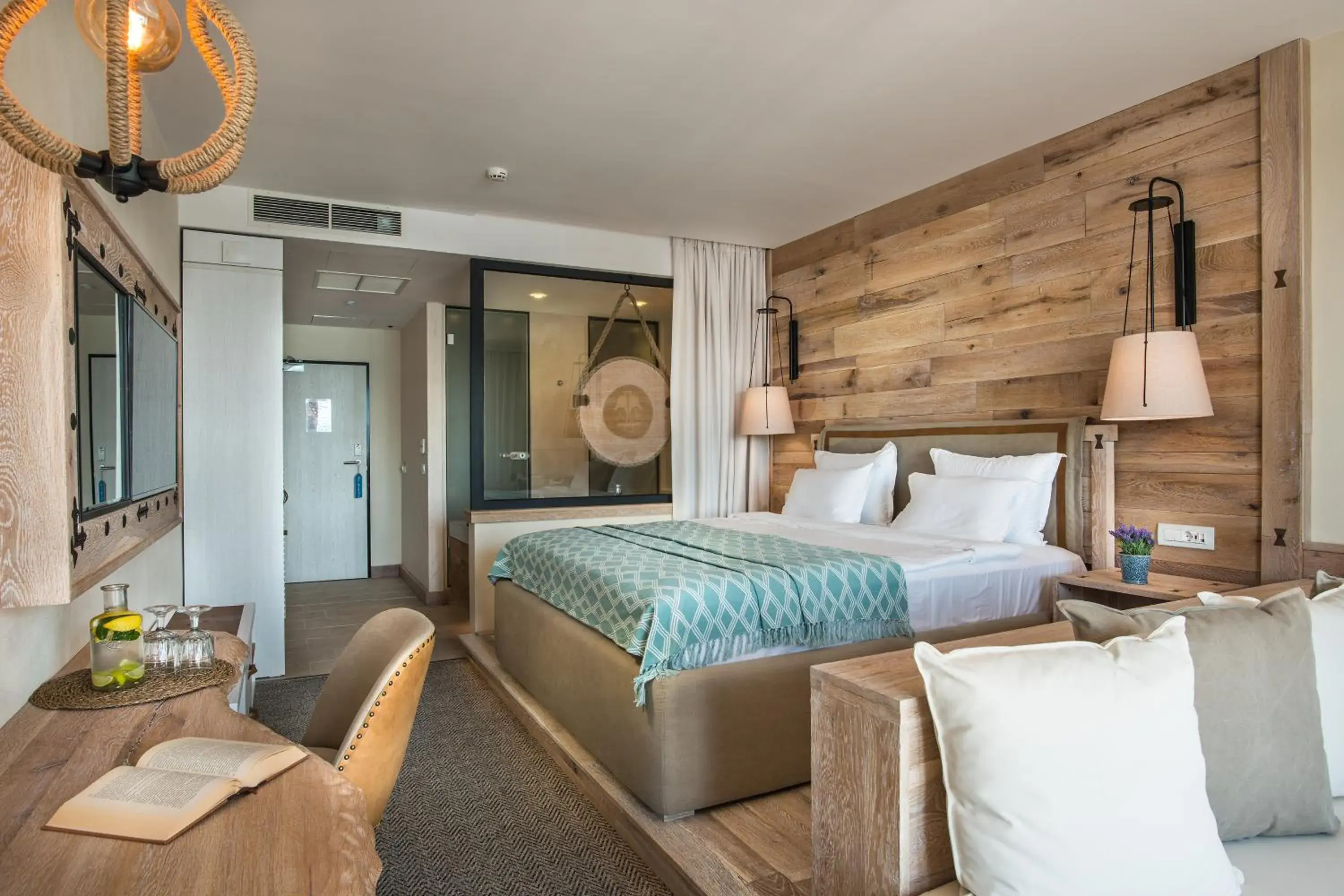 Deluxe Room with Sea View in Blu Bay Hotel Sozopol Deluxe Room with Sea View in Blu Bay Hotel Sozopol