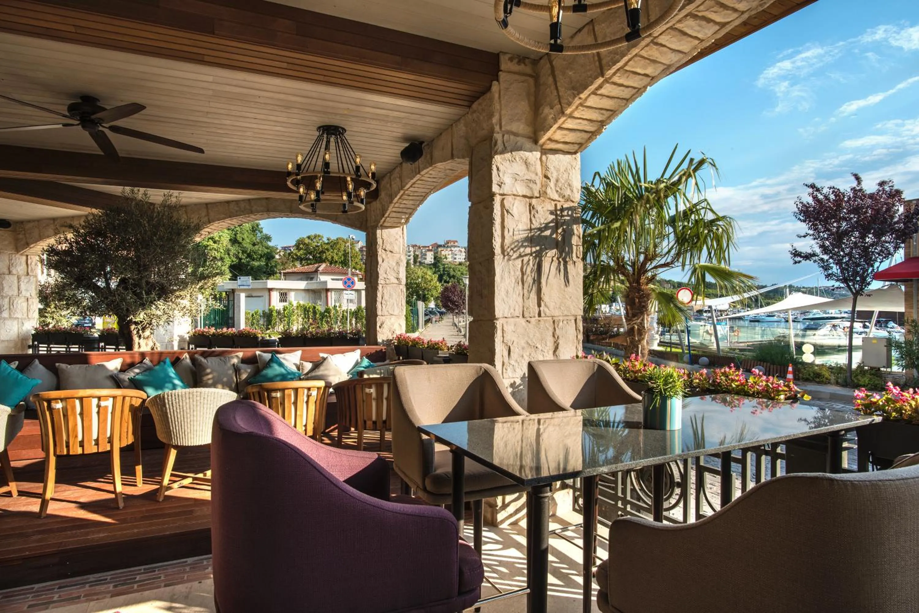 Property building in Blu Bay Hotel Sozopol