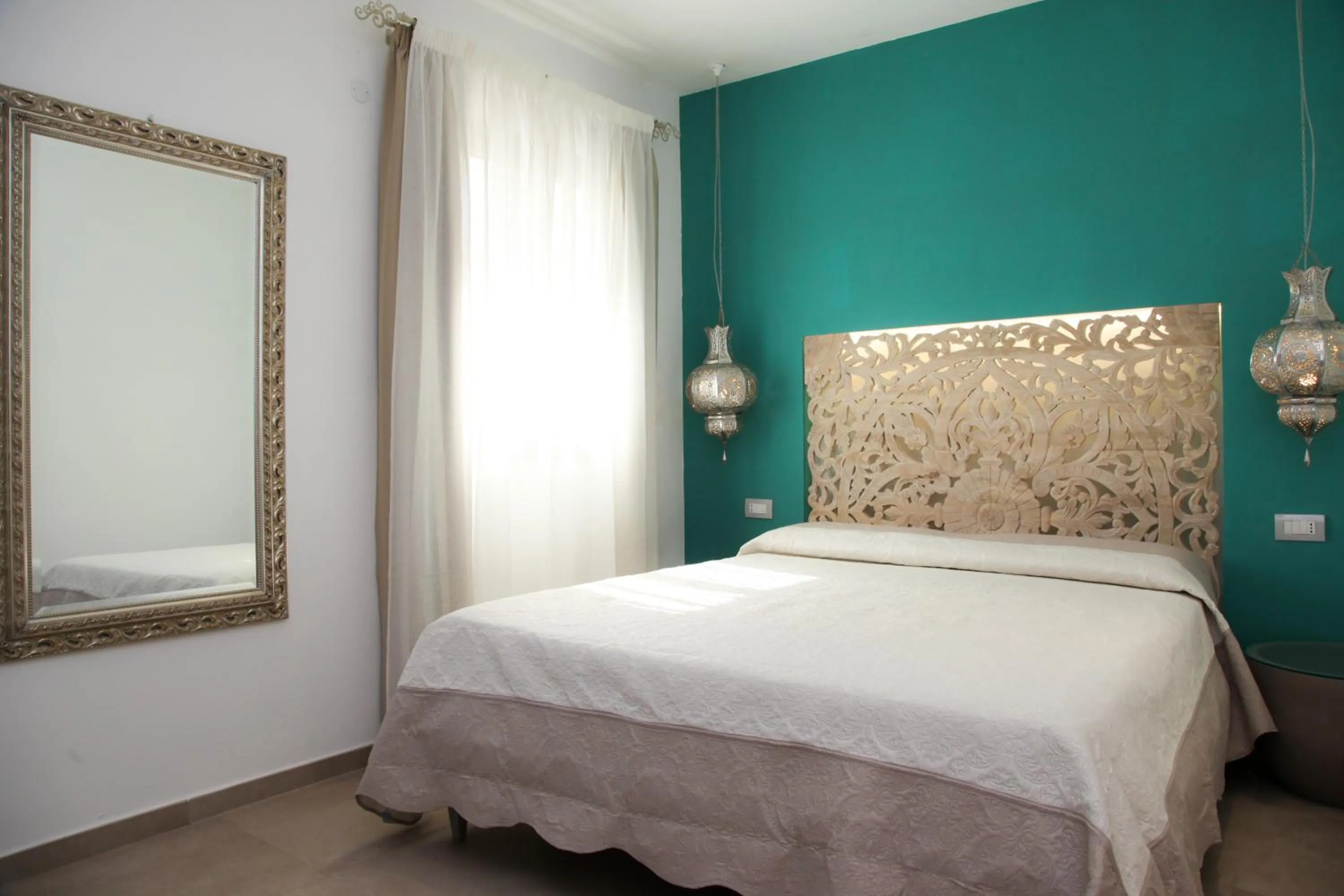 Bed in Hypnos Boutique Hotel
