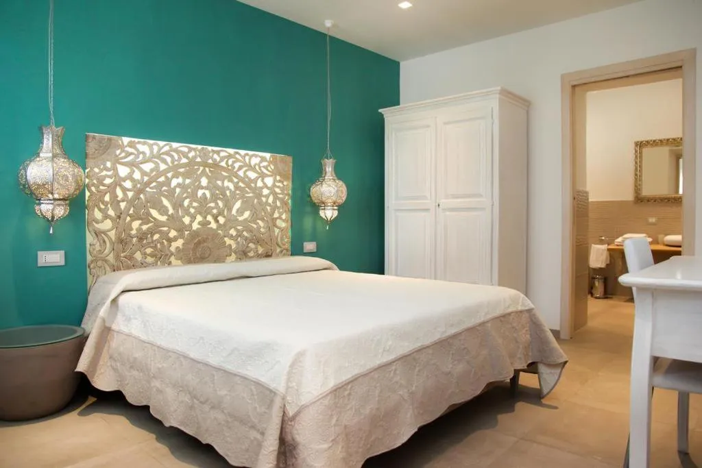 Bed in Hypnos Boutique Hotel
