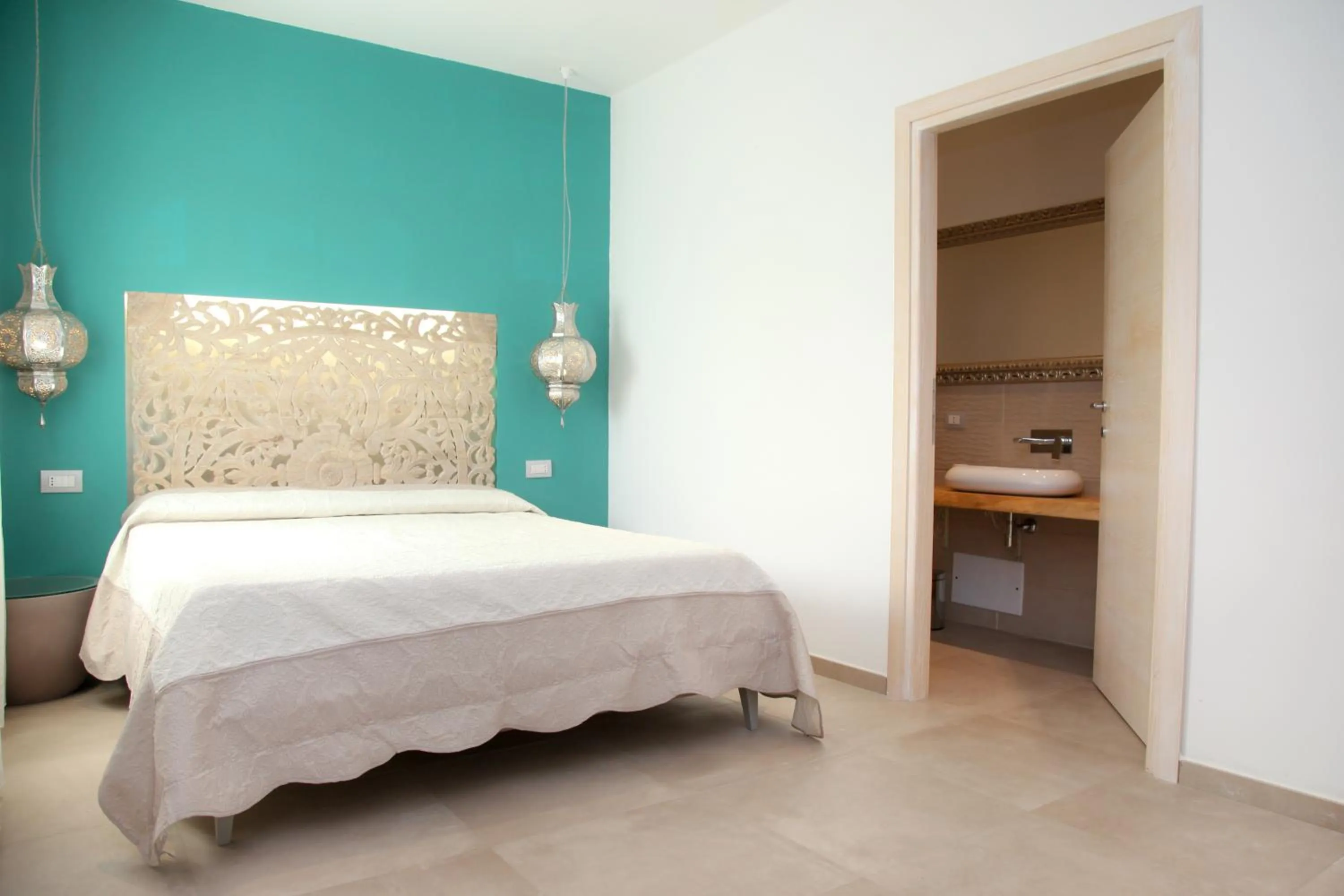 Bed in Hypnos Boutique Hotel