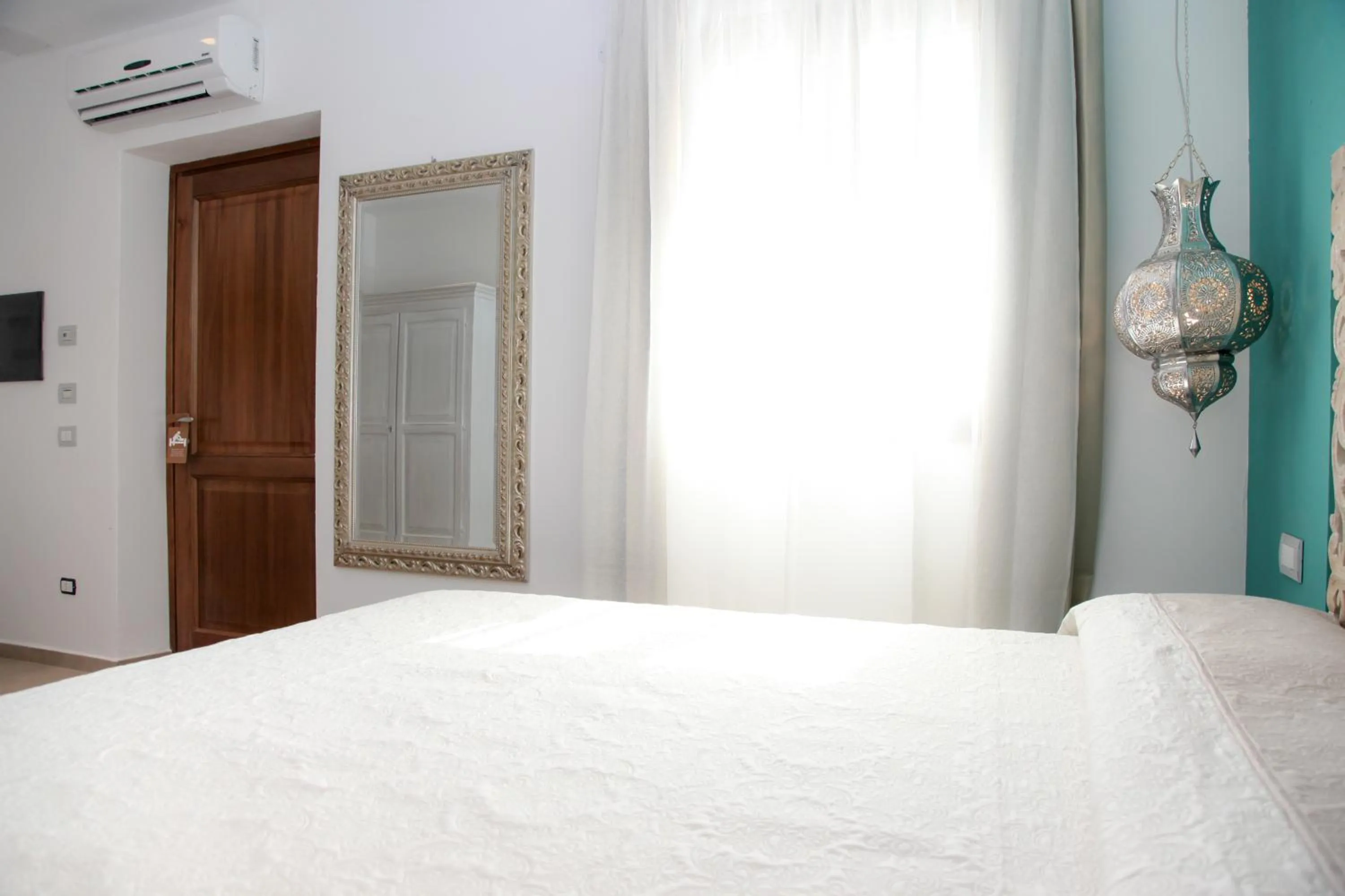 Bed in Hypnos Boutique Hotel