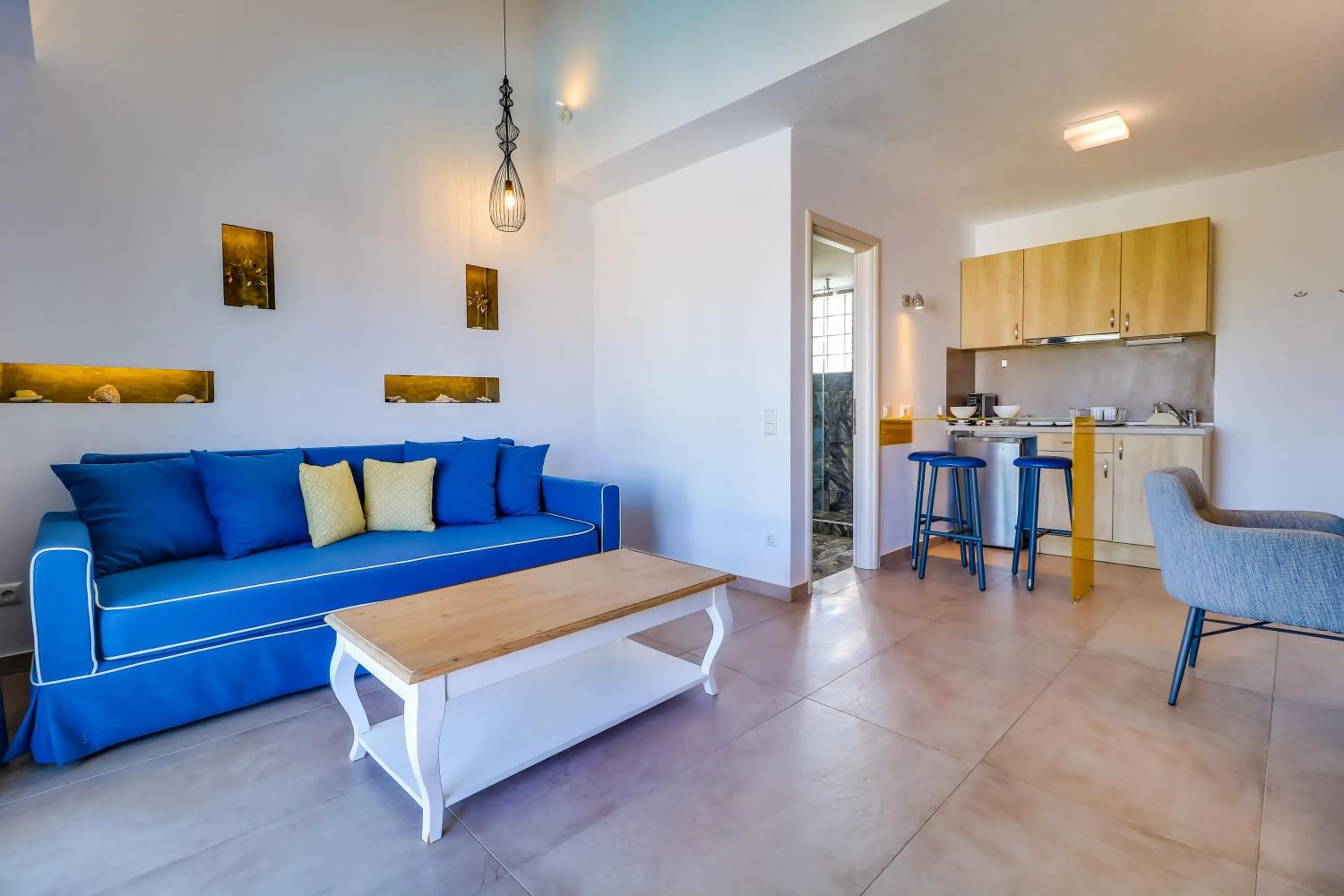 Living room in Theros Villas & Suites