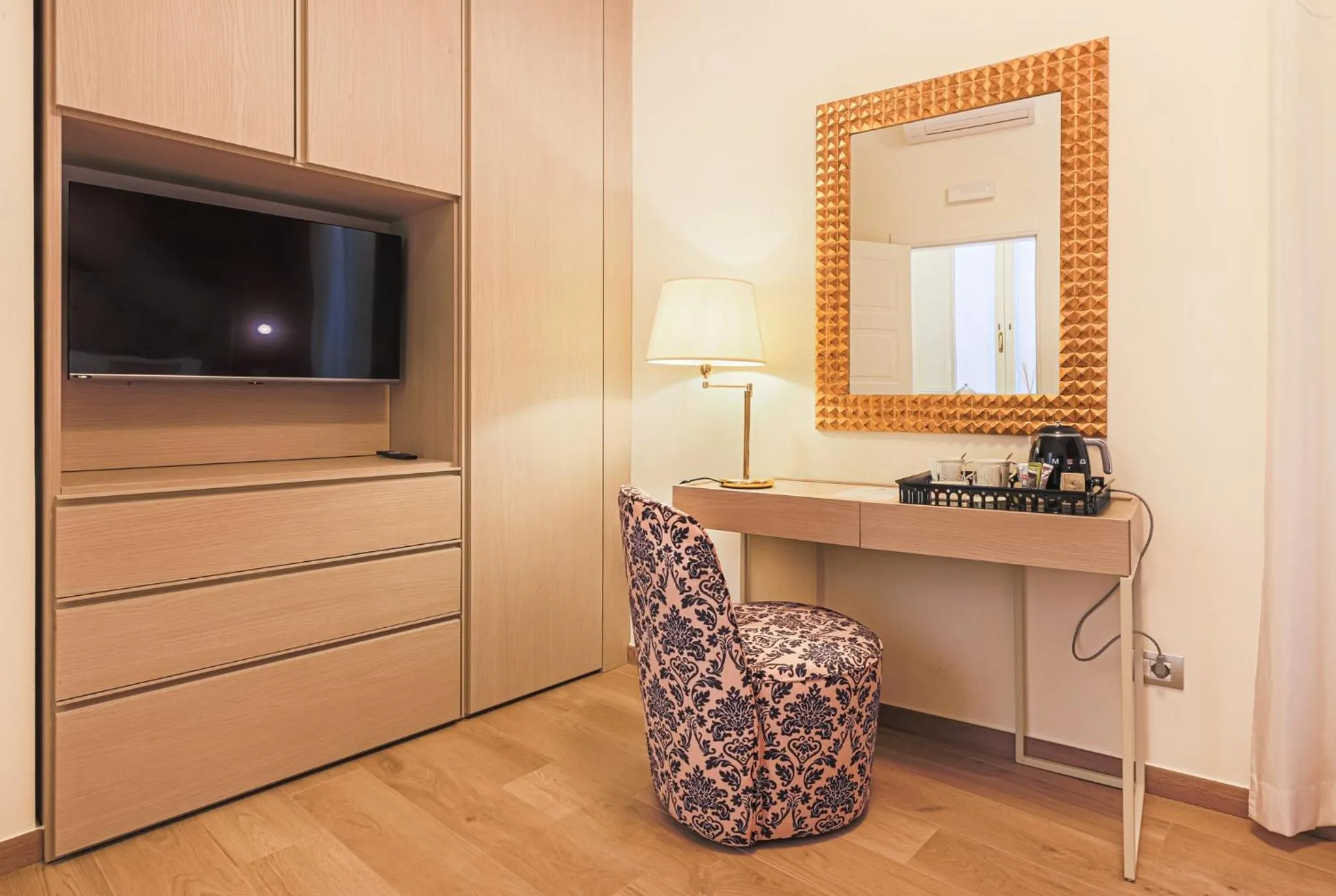 Bedroom in Canto degli Aranci