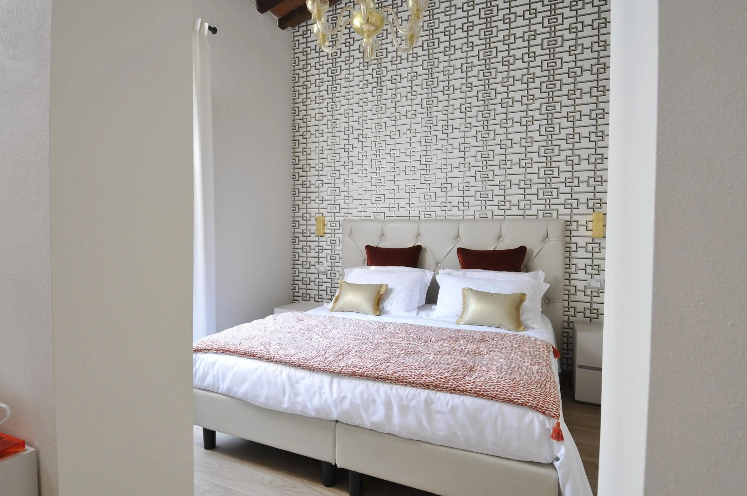 Photo of the whole room, Bed in Canto degli Aranci