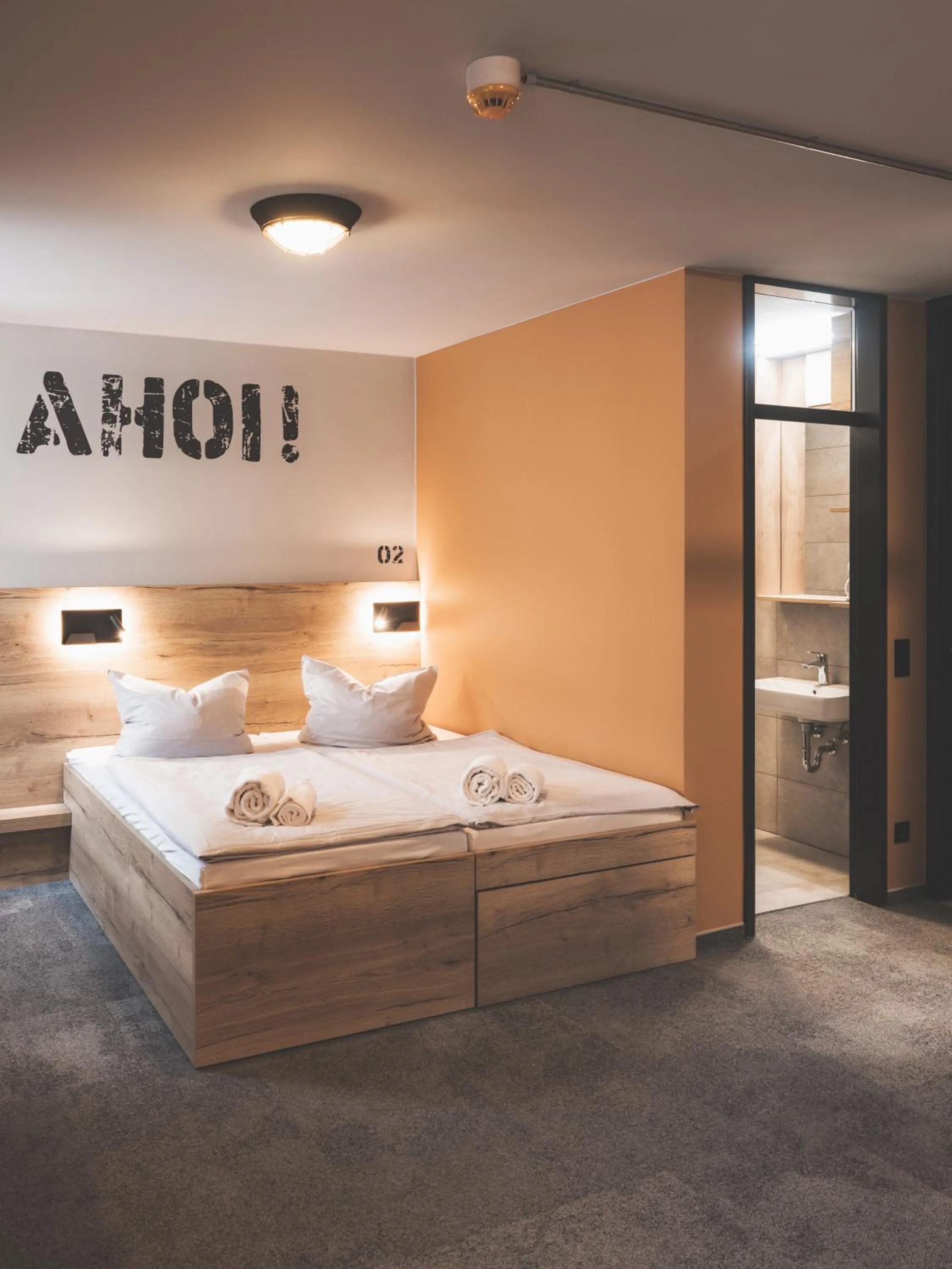 Bed in Jugendherberge Bremen
