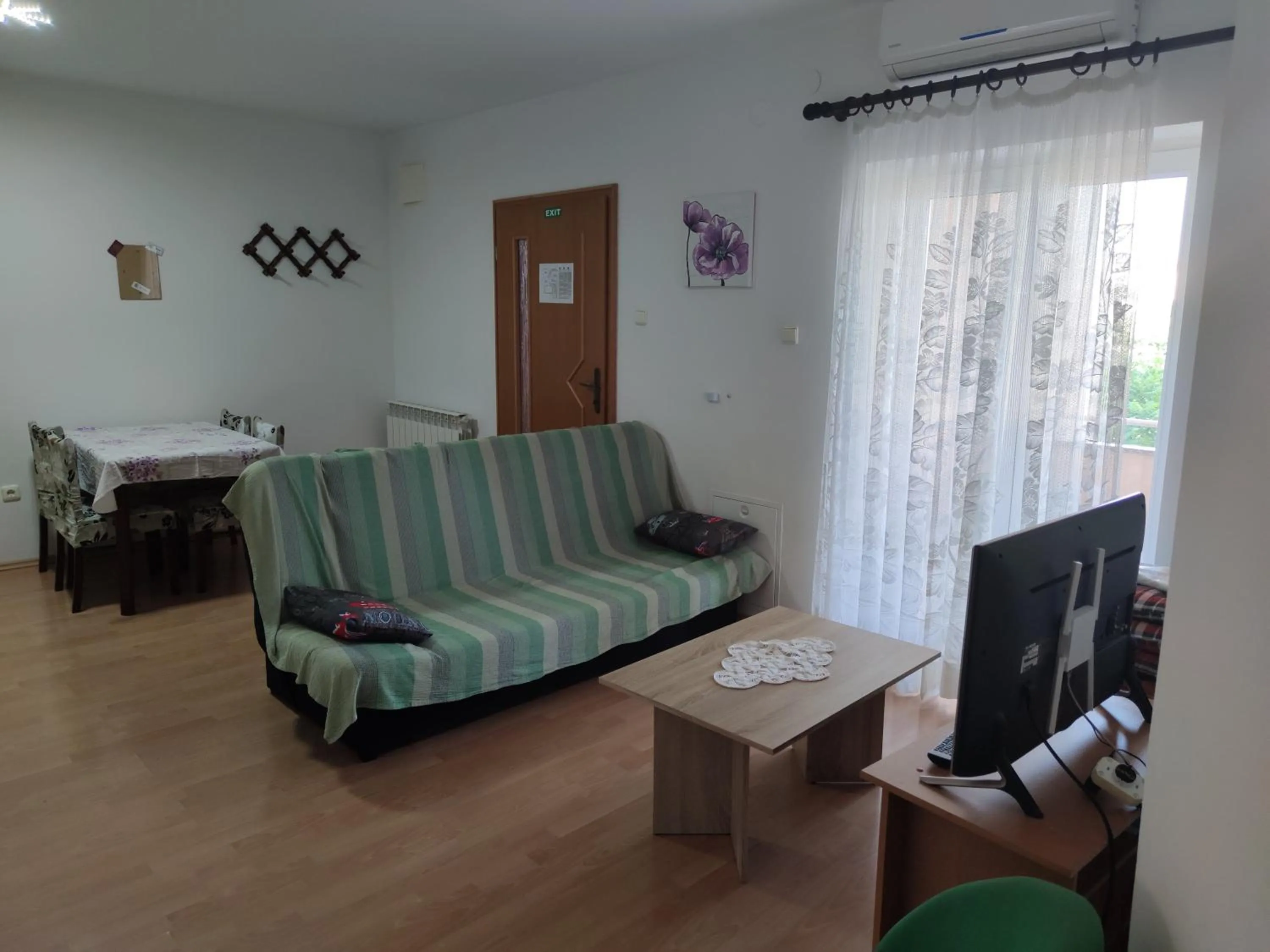 TV and multimedia in Apartments Dijana
