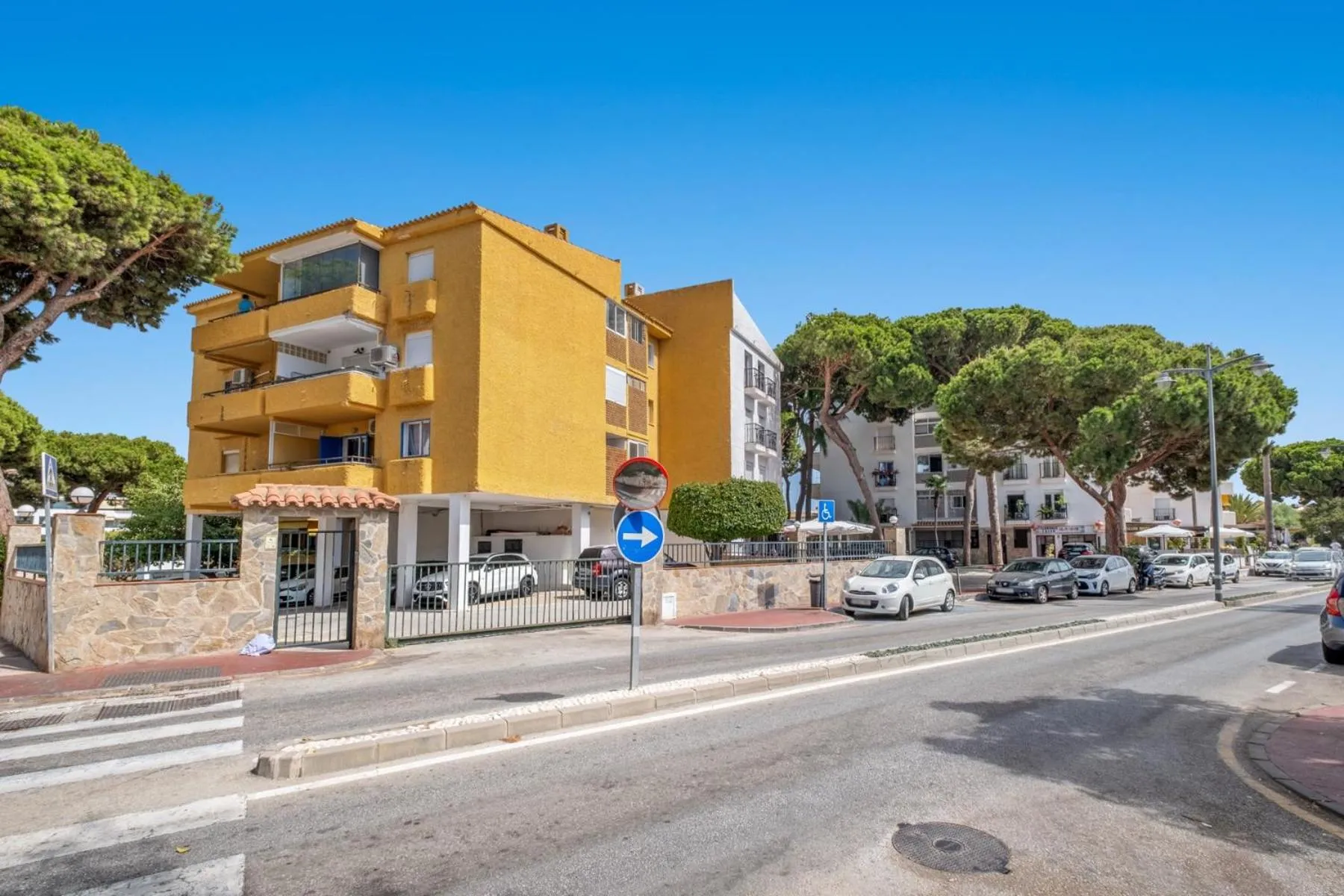 400 m de la playa