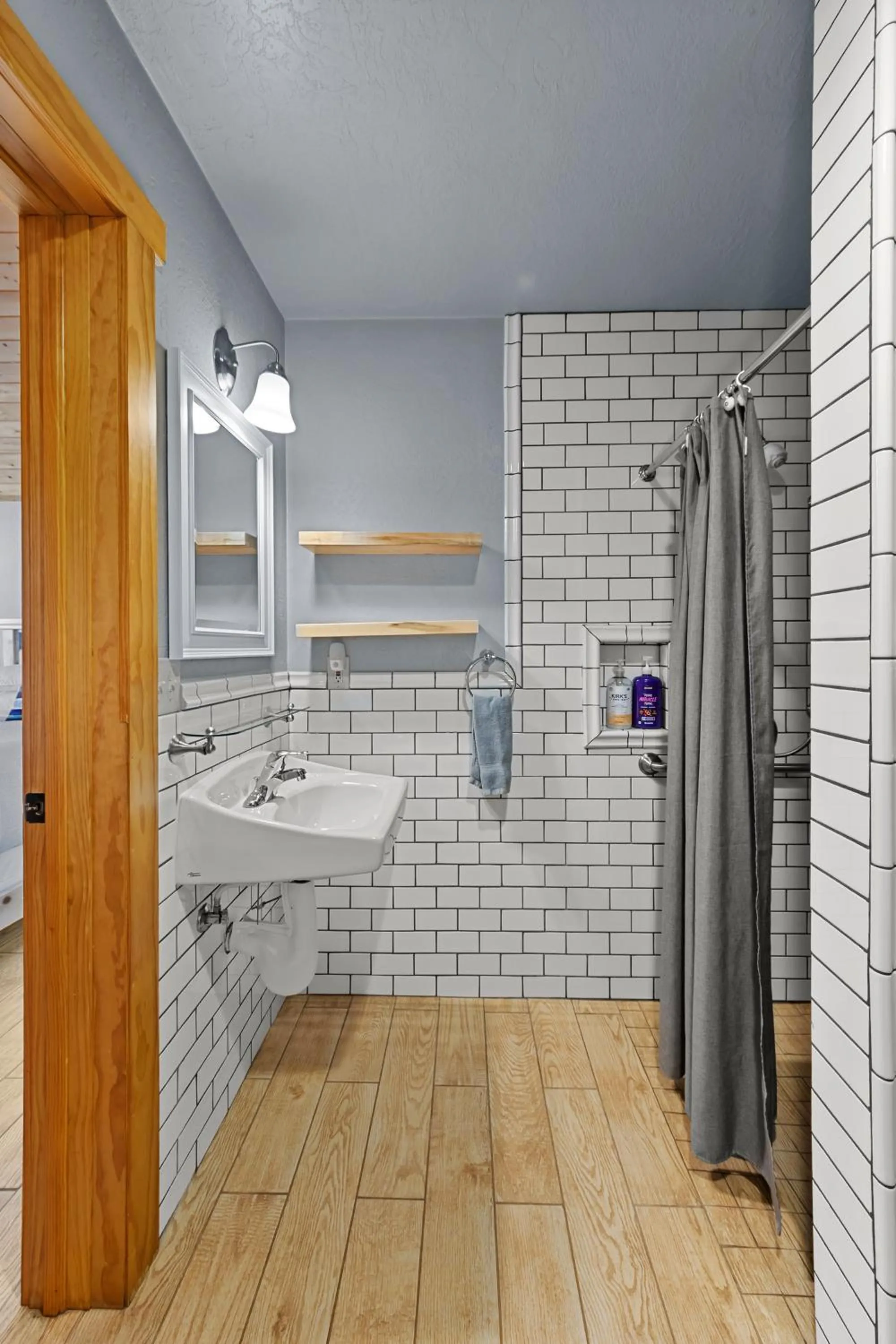 Bathroom in Willow Street Cottages