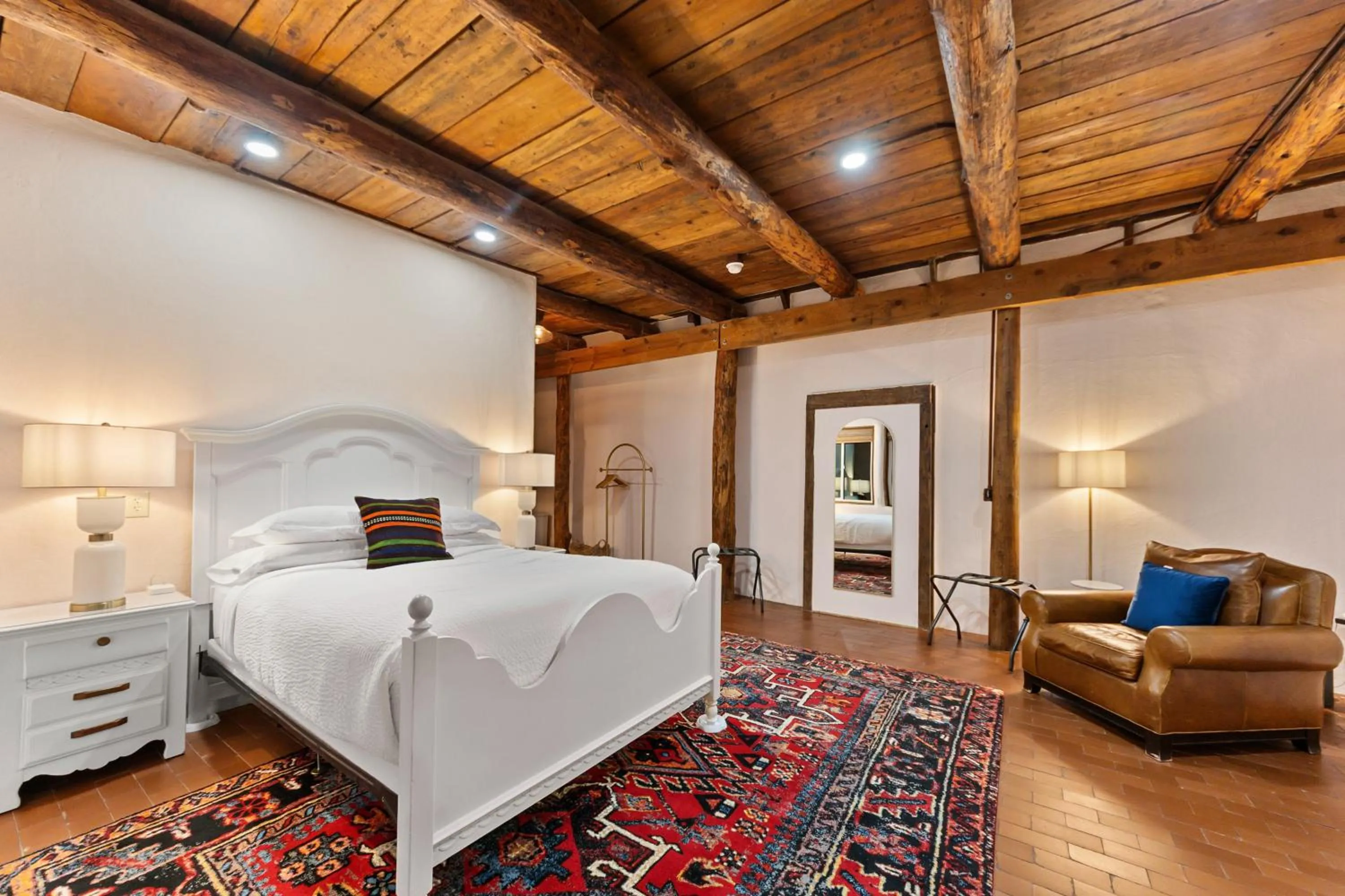 Bedroom, Bed in Willow Street Cottages