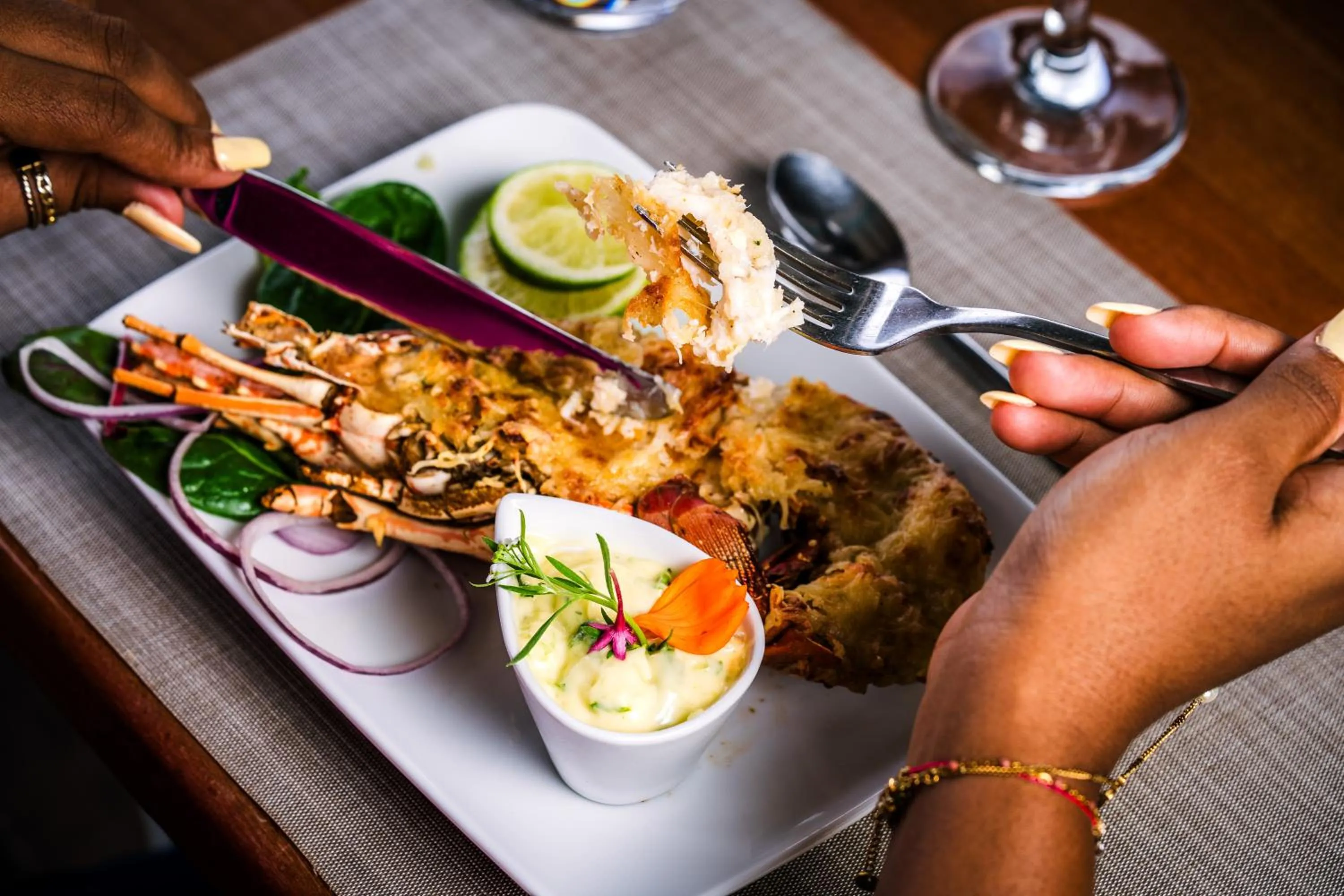 Restaurant/places to eat in Hotel Bambou