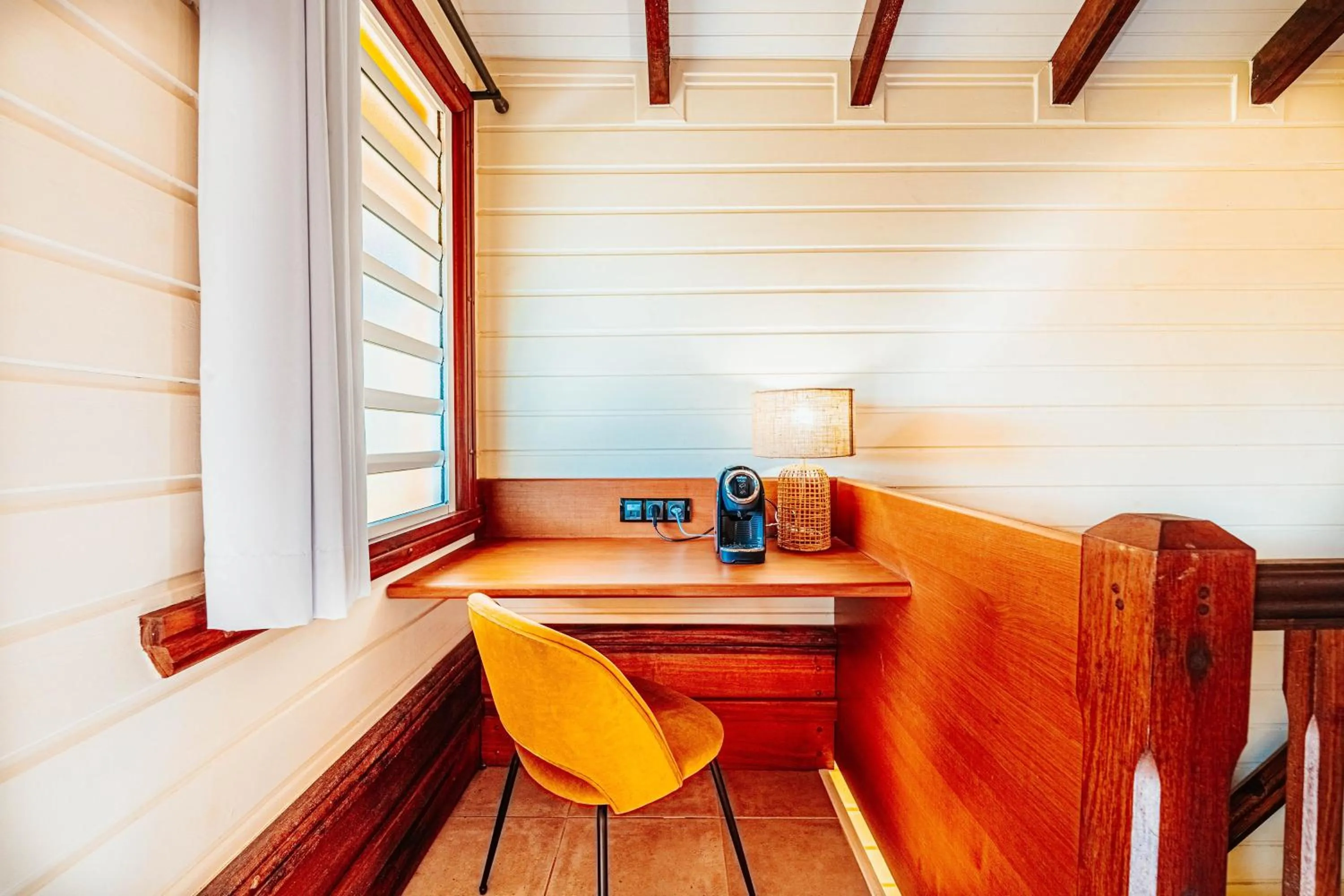 Coffee/tea facilities in Hotel Bambou