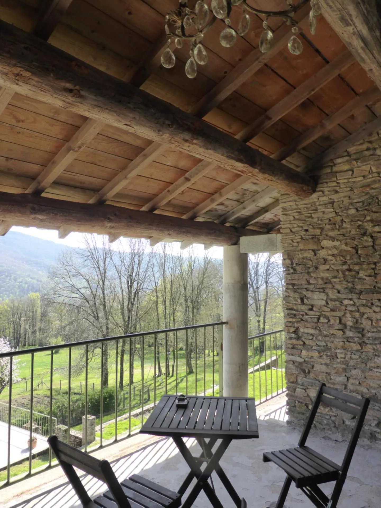 Garden view in B&B Bouton D'Or La Bouriotte