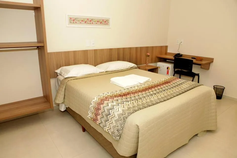 Bedroom, Bed in Siena Hotel