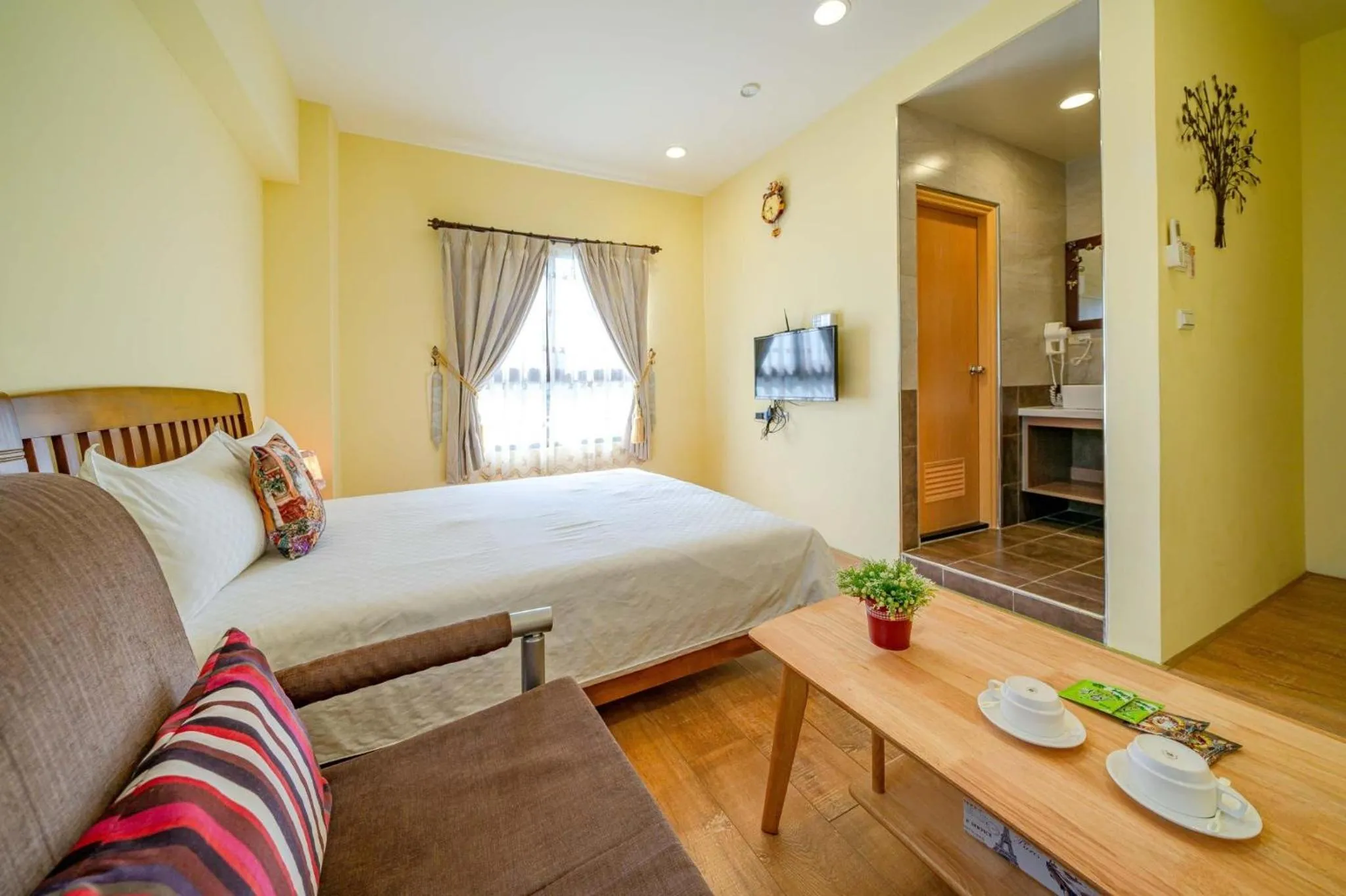 Bed in Aurora Castle