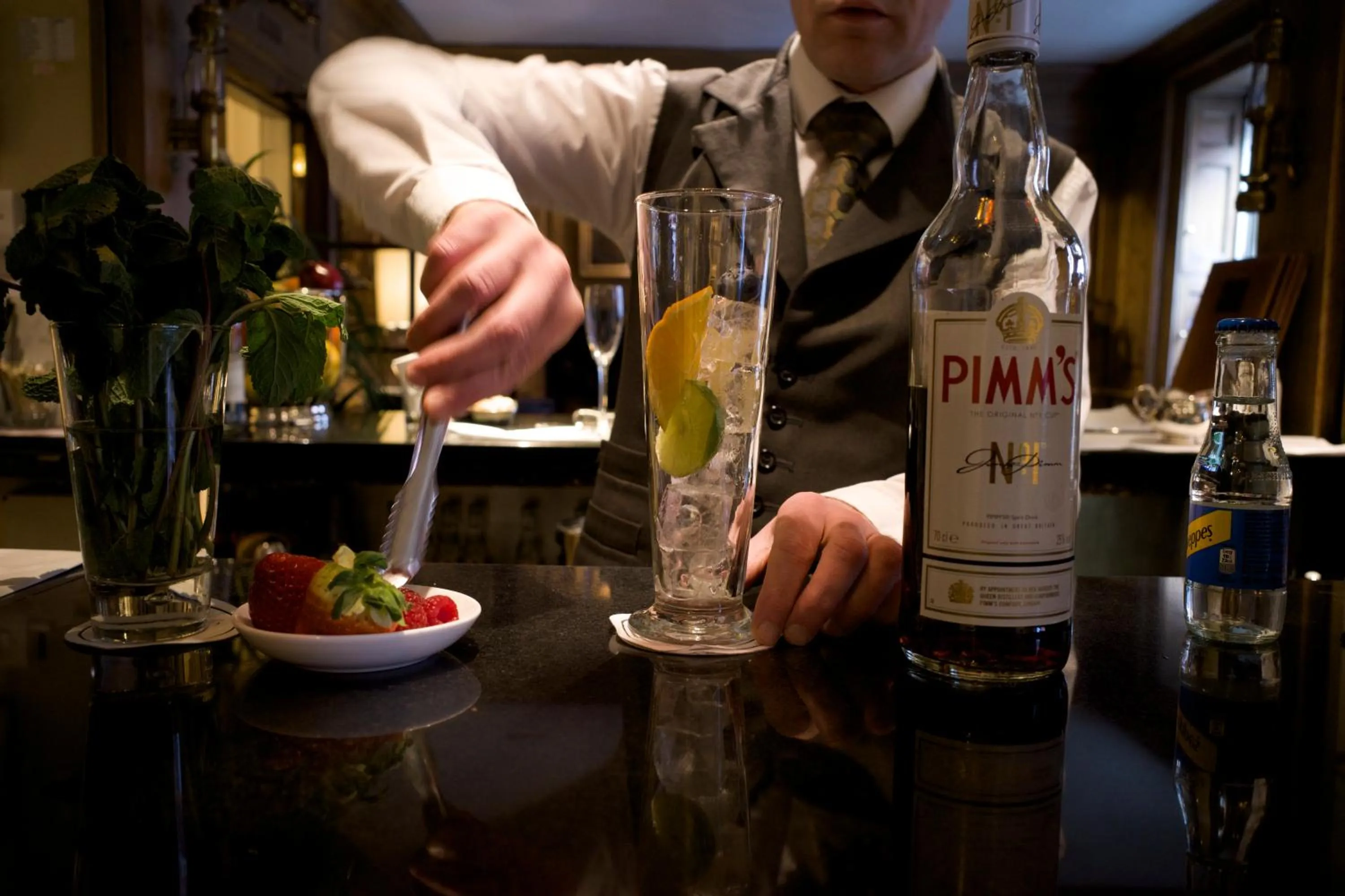 Lounge or bar in Durrants Hotel