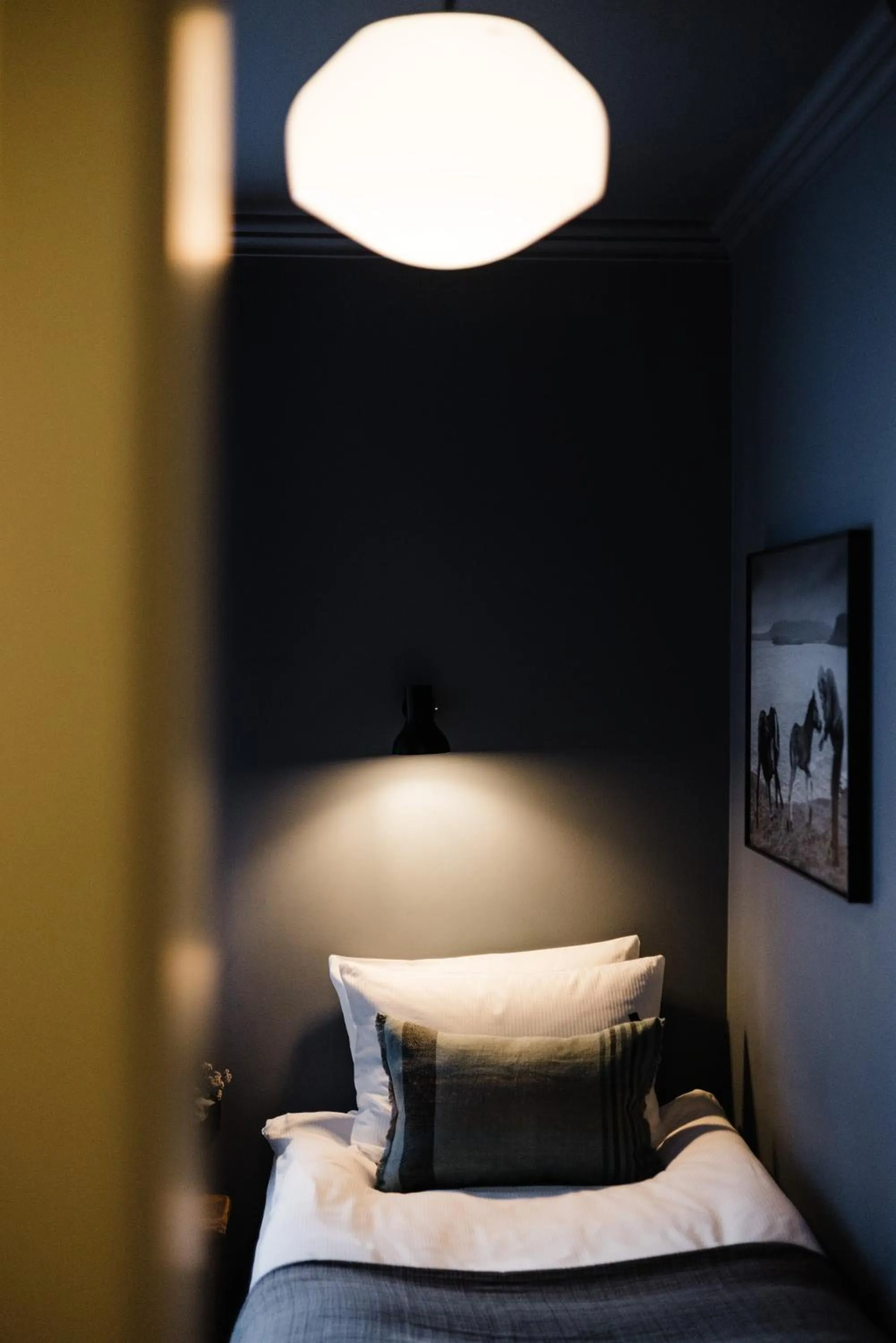 Bedroom, Bed in Hotel Ódinsvé