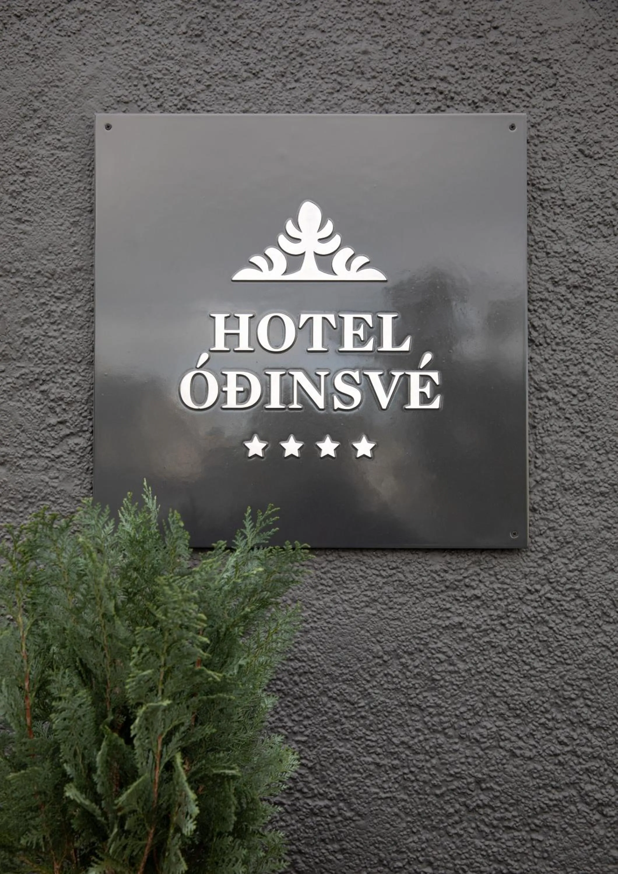Logo/Certificate/Sign in Hotel Ódinsvé