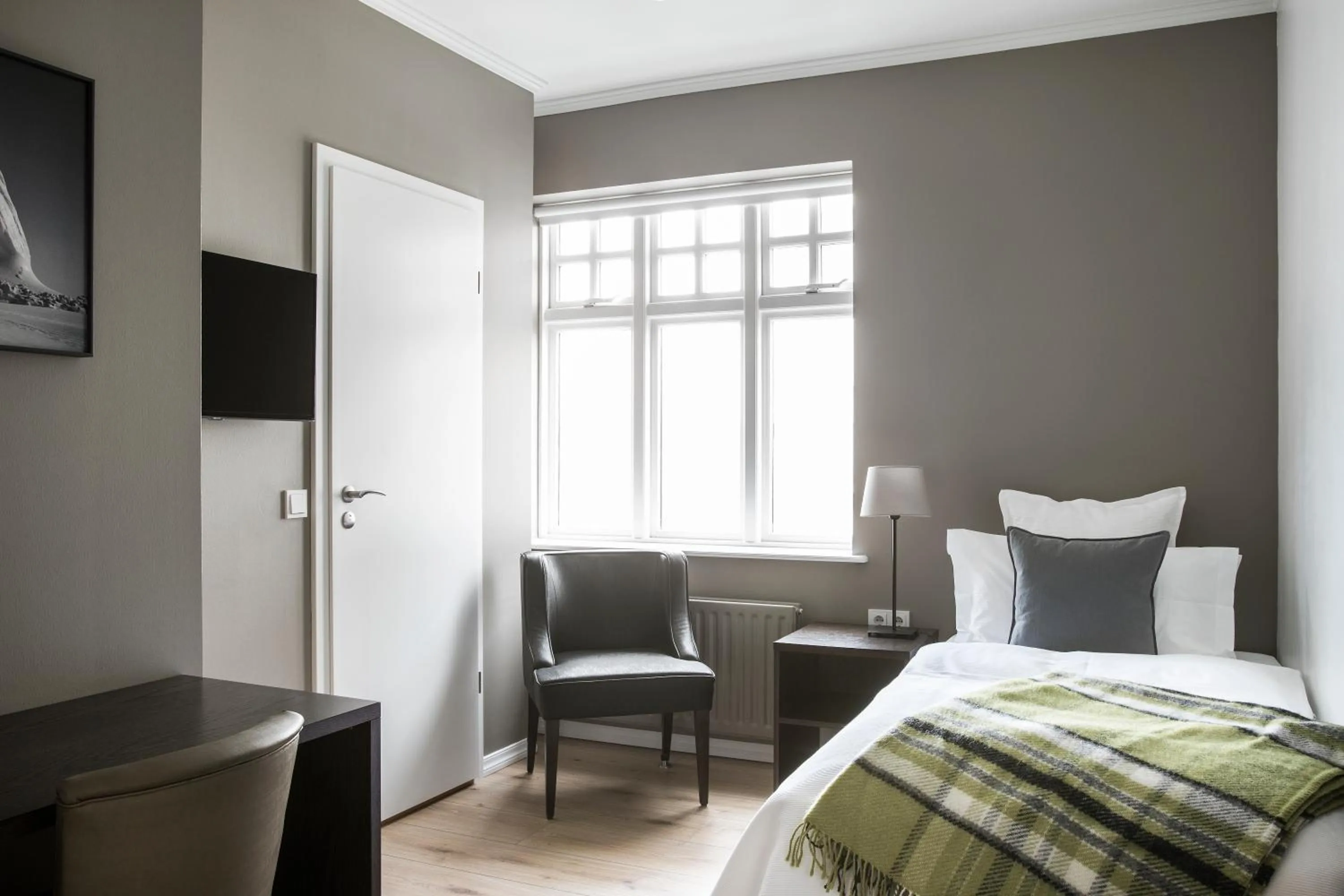 Day, Bed in Hotel Ódinsvé