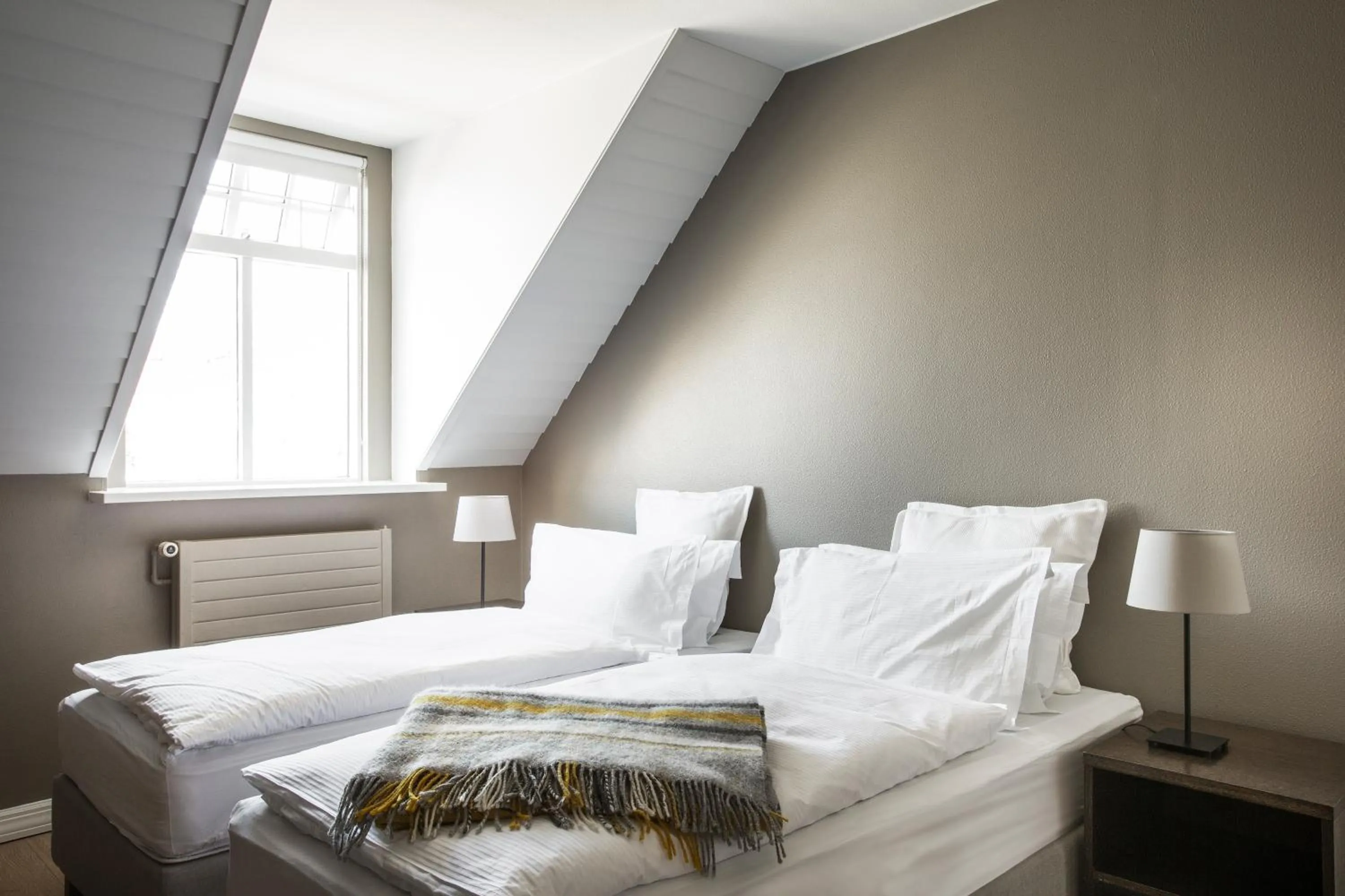 Bed in Hotel Ódinsvé