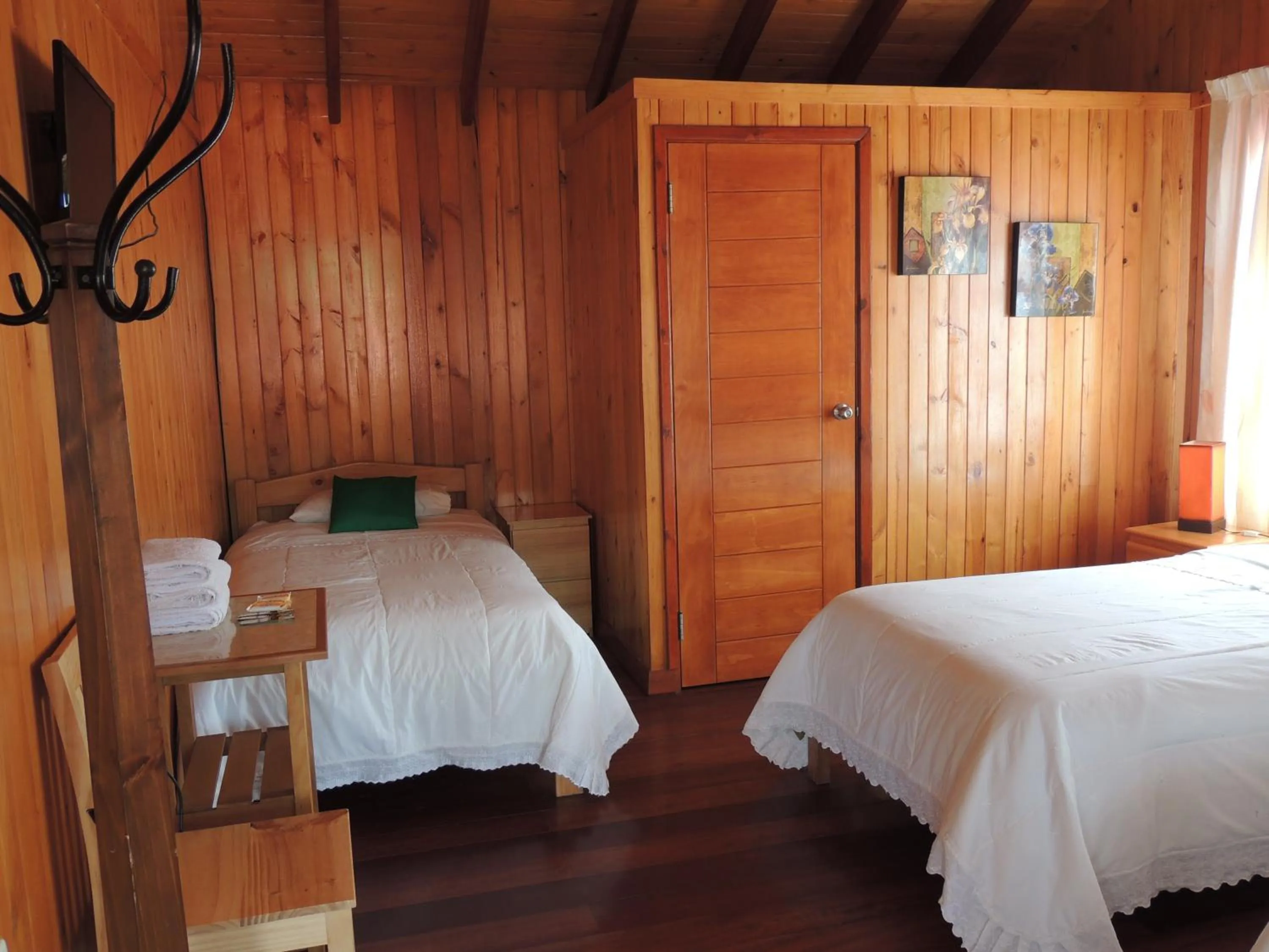 Bedroom, Bed in Cemayu Lodge