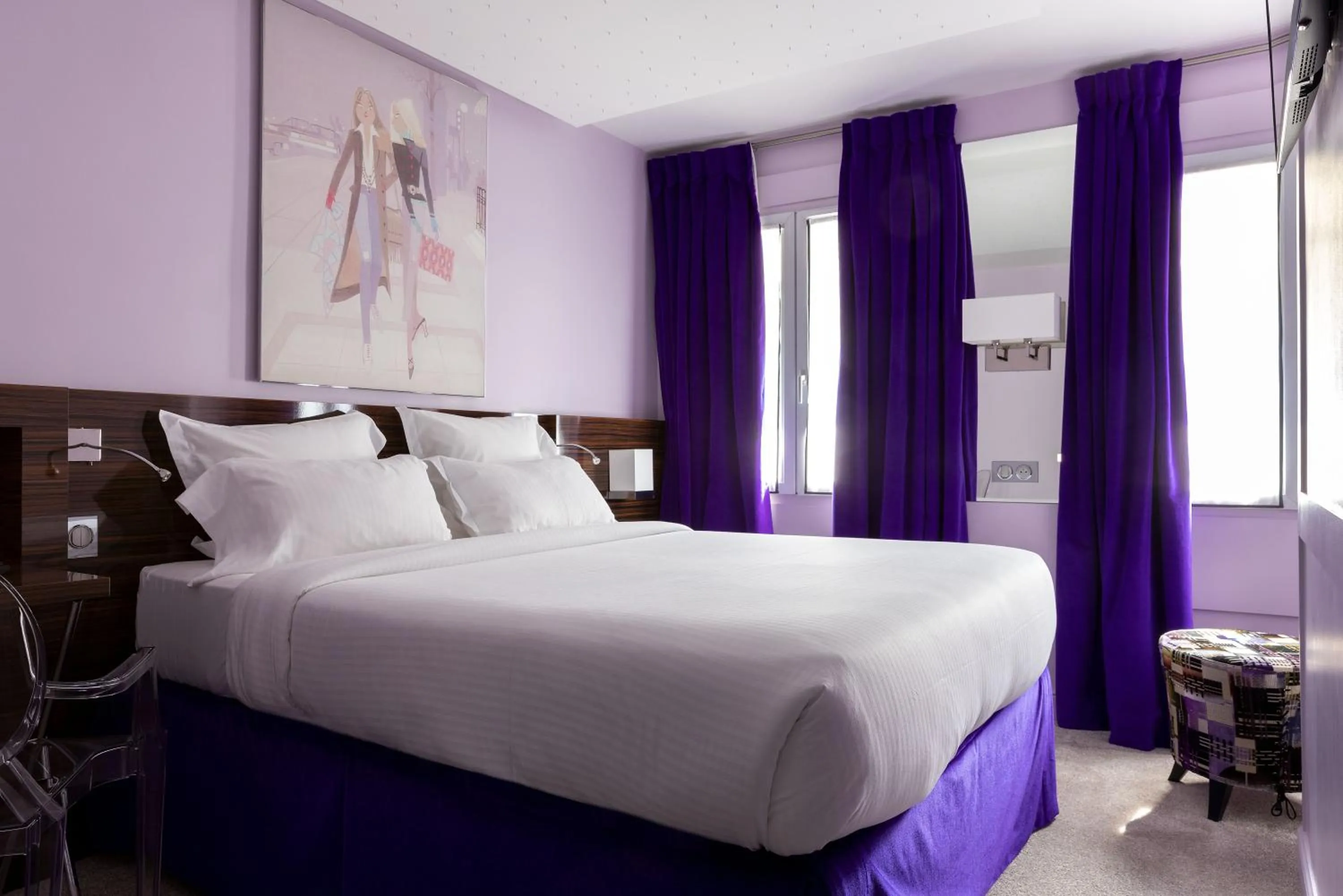 Bed in Petit Madeleine Hôtel