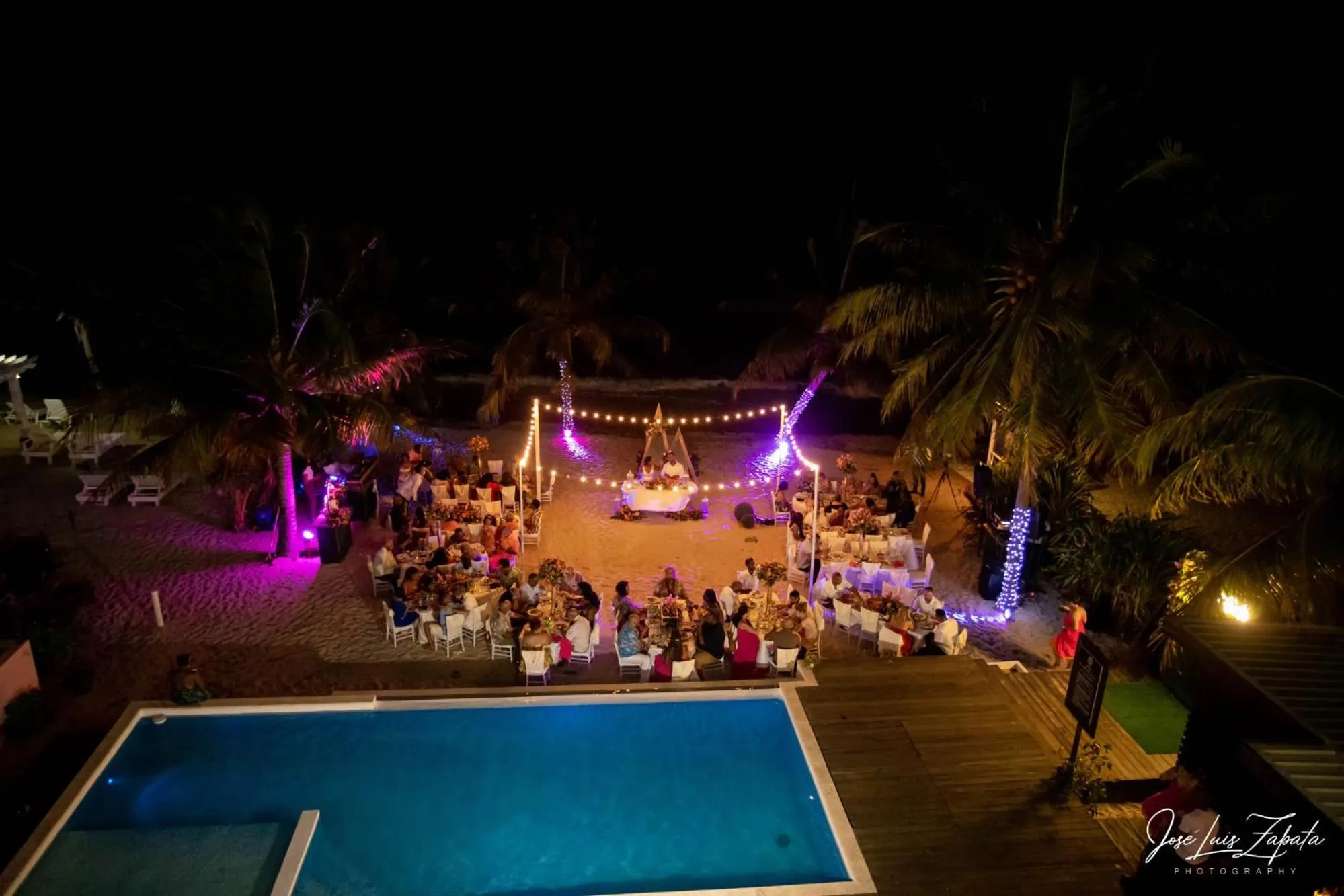 Night in The Ellysian Boutique Hotel