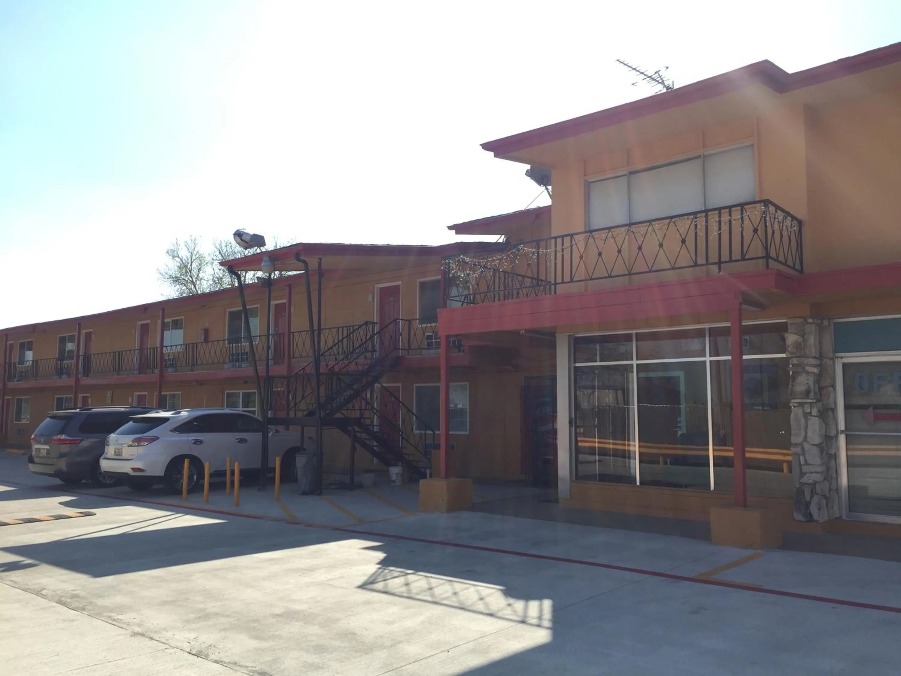 Oasis Motel