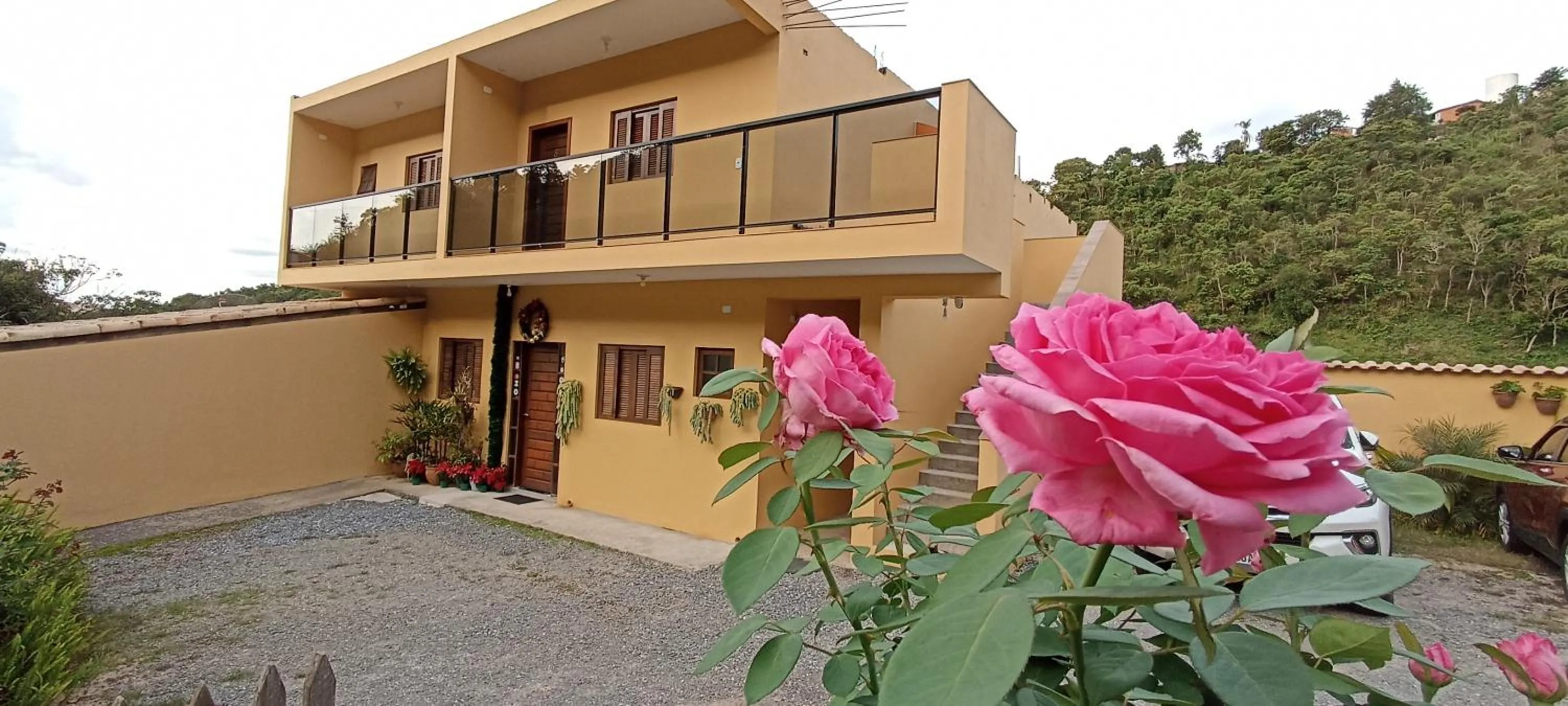 Property building in Pousada Alejandro